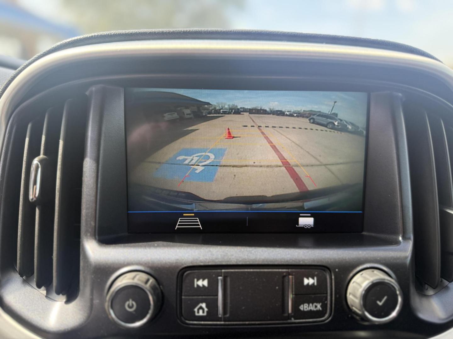 2021 Red Gmc Canyon (1GTG5CEN8M1) , located at 2401 E Main St., Grand Prairie, TX, 75050, (972) 262-4440, 32.748981, -96.969643 - Photo#21