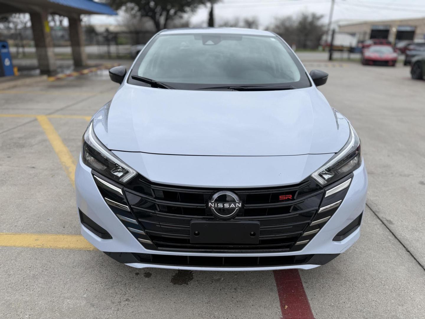 2024 Gray Sky Pearl /Graphite Nissan Versa 83990 (3N1CN8FV4RL) with an 1.6L L4 DOHC 16V engine, Continuously Variable Transmission transmission, located at 2401 E Main St., Grand Prairie, TX, 75050, (972) 262-4440, 32.748981, -96.969643 - Photo#8
