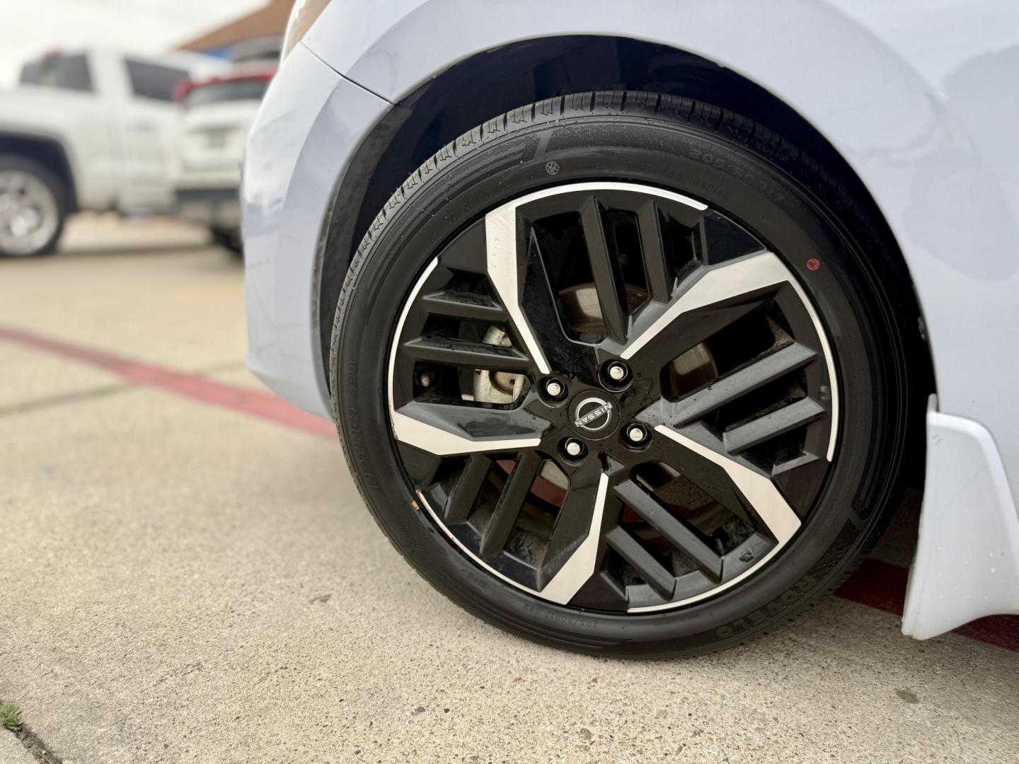 2024 Gray Sky Pearl /Graphite Nissan Versa 83990 (3N1CN8FV4RL) with an 1.6L L4 DOHC 16V engine, Continuously Variable Transmission transmission, located at 2401 E Main St., Grand Prairie, TX, 75050, (972) 262-4440, 32.748981, -96.969643 - Photo#11