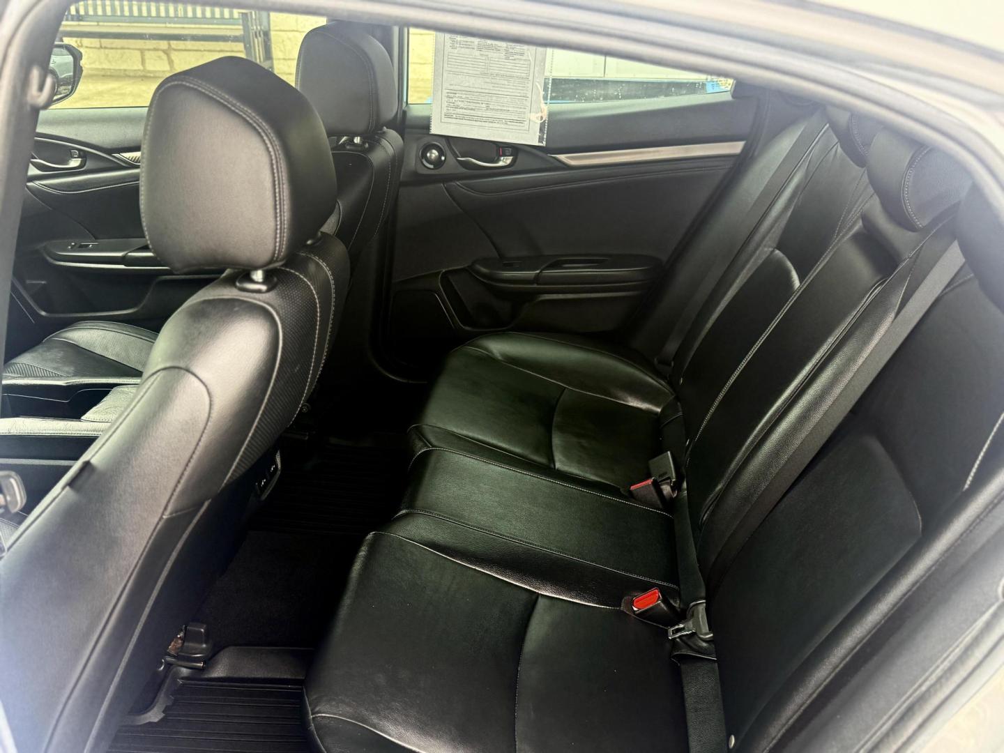 2019 Crystal Black Pearl /Black, leather Black/Ivory, leather Honda Civic 67001 (SHHFK7H90KU) with an 1.5L L4 DOHC 16V engine, Continuously Variable Transmission transmission, located at 2401 E Main St., Grand Prairie, TX, 75050, (972) 262-4440, 32.748981, -96.969643 - Photo#21