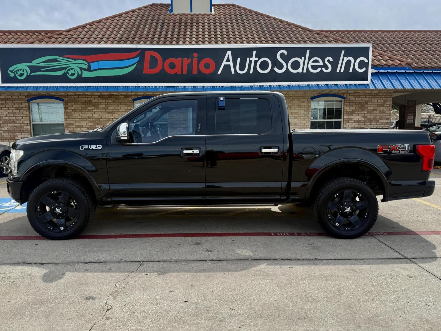2018 Shadow Black/Magnetic Metallic /Black, leather Dark Marsala, leather Ford F-150 58802 (1FTEW1EG8JF) with an 3.5L V6 TURBO engine, 6-Speed Automatic transmission, located at 2401 E Main St., Grand Prairie, TX, 75050, (972) 262-4440, 32.748981, -96.969643 - Photo#1
