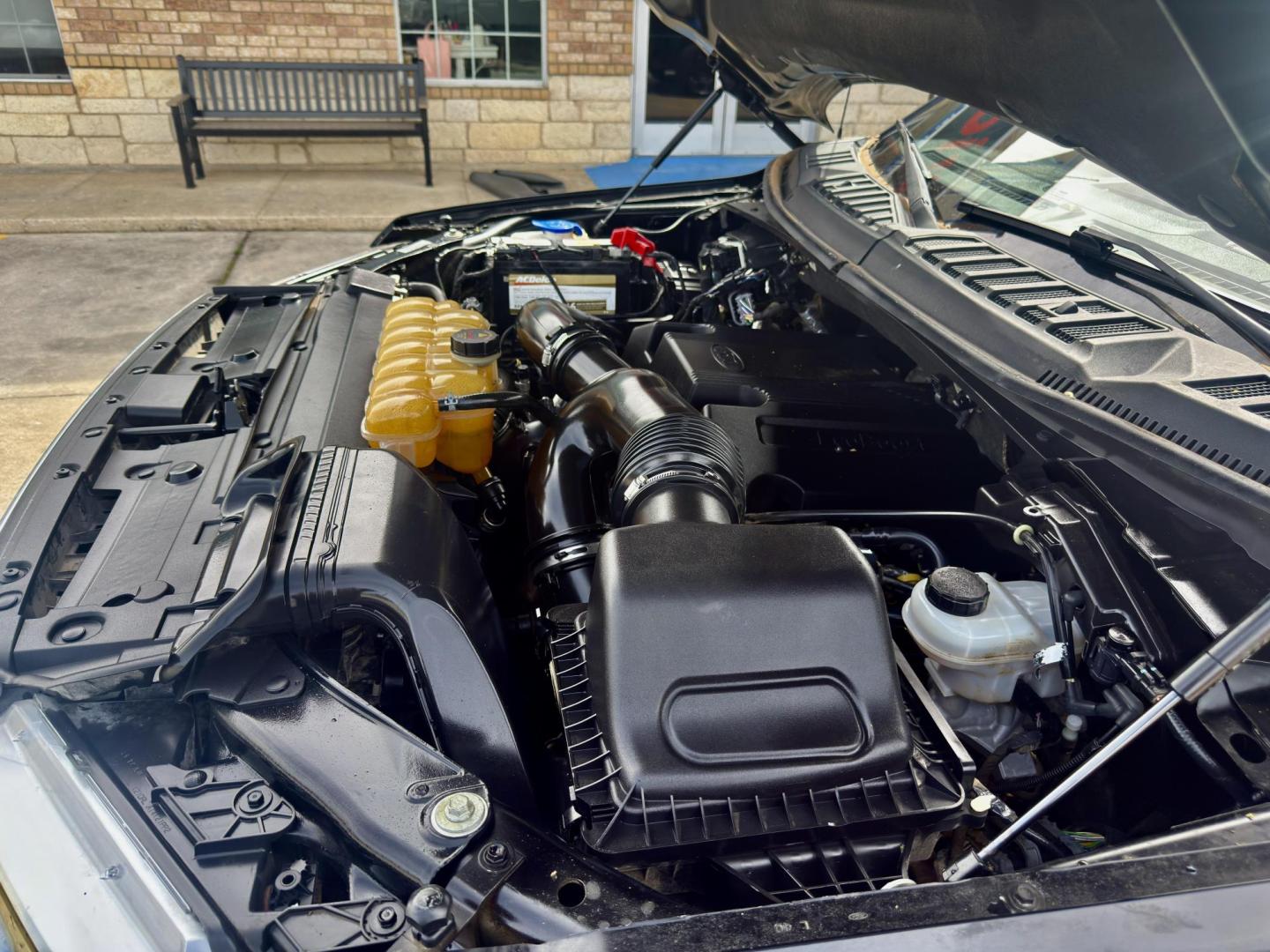 2018 Shadow Black/Magnetic Metallic /Black, leather Dark Marsala, leather Ford F-150 58802 (1FTEW1EG8JF) with an 3.5L V6 TURBO engine, 6-Speed Automatic transmission, located at 2401 E Main St., Grand Prairie, TX, 75050, (972) 262-4440, 32.748981, -96.969643 - Photo#23