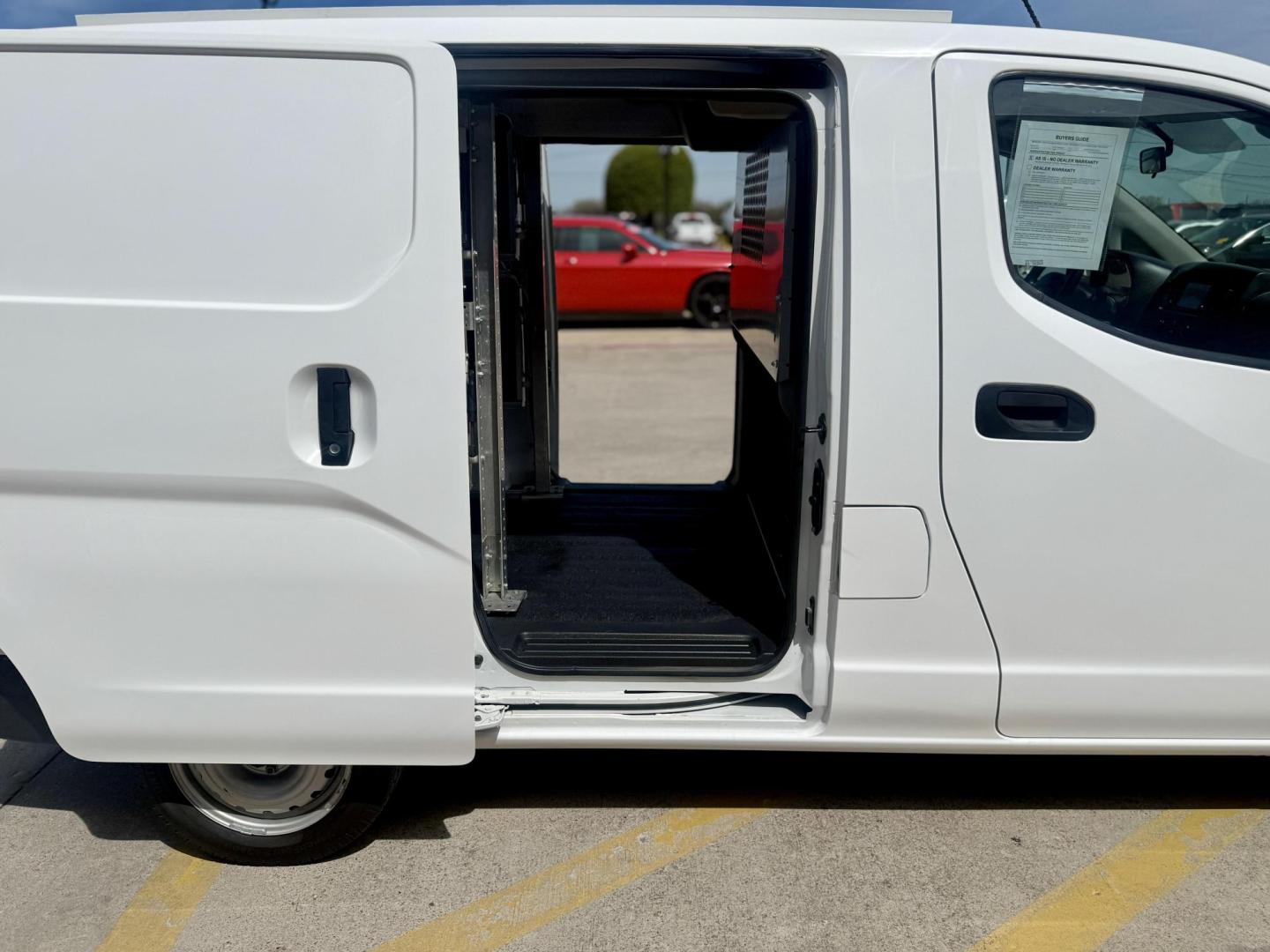 2015 Designer White /Medium Pewter Chevrolet City Express 49816 (3N63M0ZN2FK) with an 2.0L L4 DOHC 16V engine, Continuously Variable Transmission transmission, located at 2401 E Main St., Grand Prairie, TX, 75050, (972) 262-4440, 32.748981, -96.969643 - Photo#8