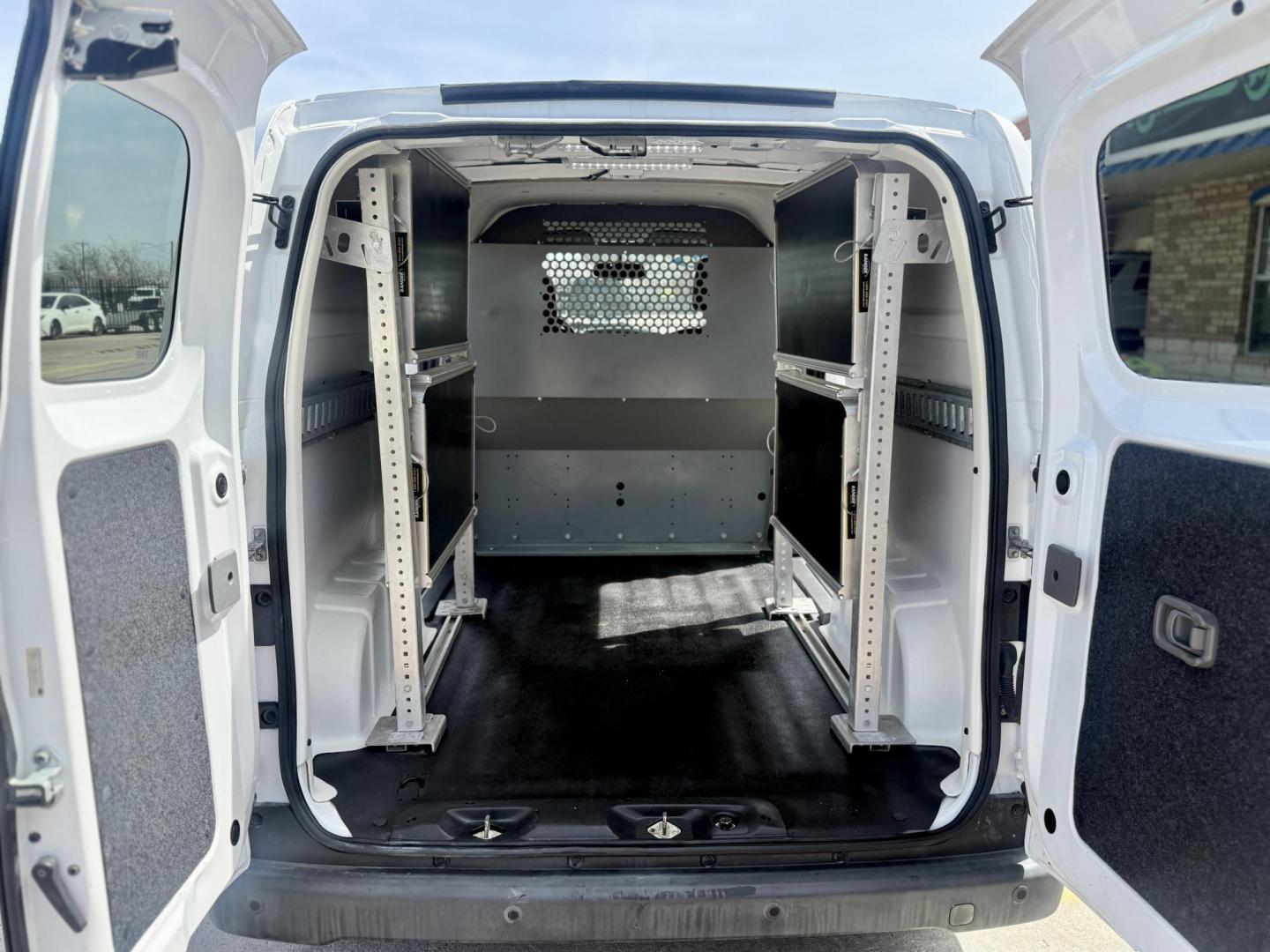 2015 Designer White /Medium Pewter Chevrolet City Express 49816 (3N63M0ZN2FK) with an 2.0L L4 DOHC 16V engine, Continuously Variable Transmission transmission, located at 2401 E Main St., Grand Prairie, TX, 75050, (972) 262-4440, 32.748981, -96.969643 - Photo#9