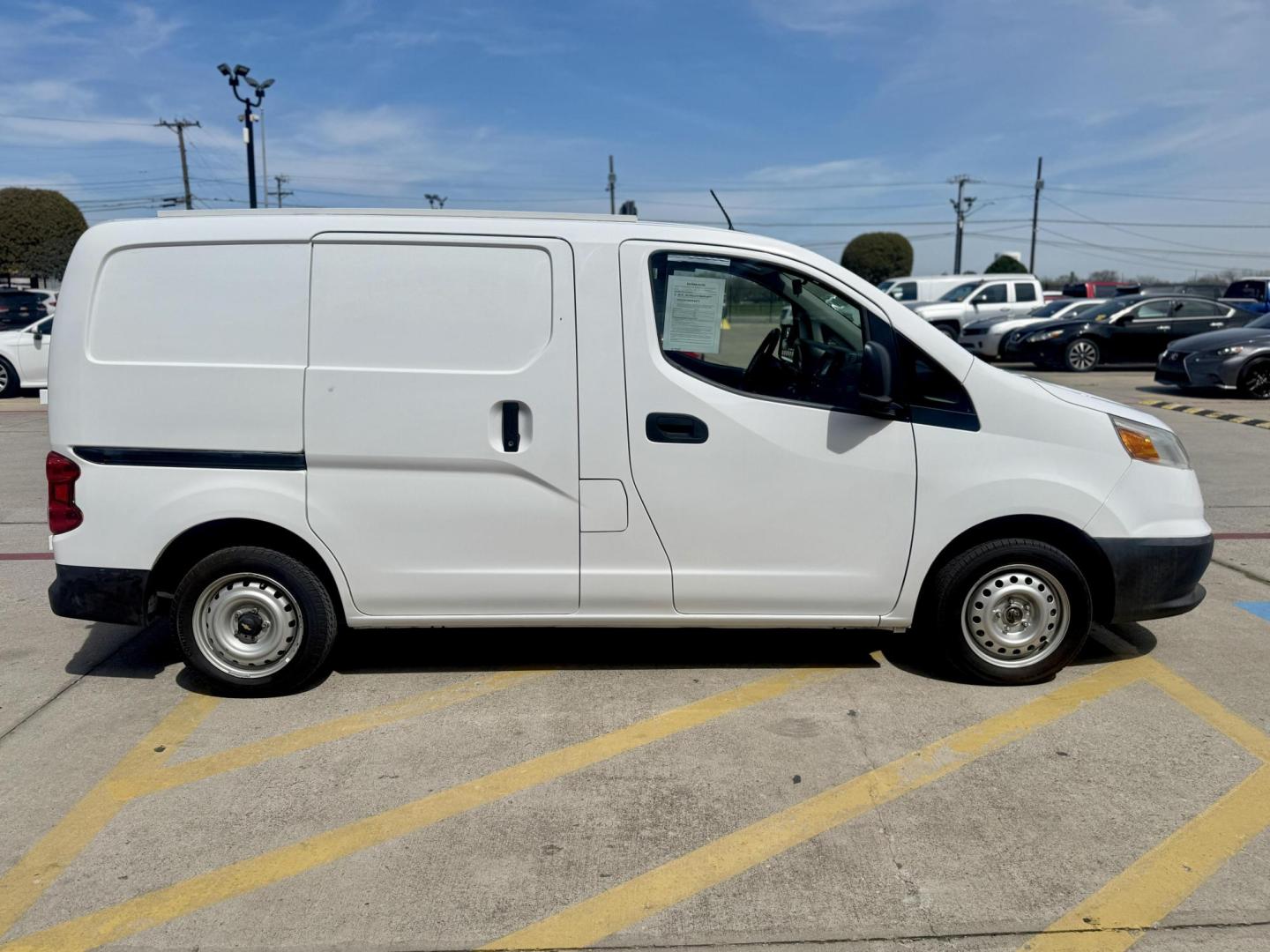 2015 Designer White /Medium Pewter Chevrolet City Express 49816 (3N63M0ZN2FK) with an 2.0L L4 DOHC 16V engine, Continuously Variable Transmission transmission, located at 2401 E Main St., Grand Prairie, TX, 75050, (972) 262-4440, 32.748981, -96.969643 - Photo#15