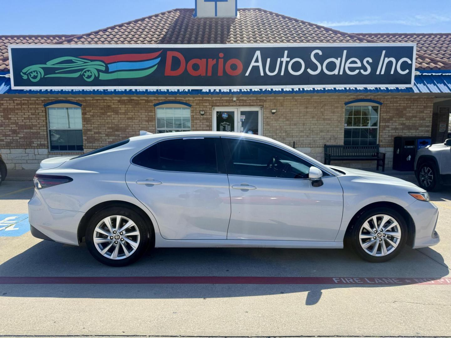 2023 Ice Cap /Macadamia Black Ash Toyota Camry 79444 (4T1C11AK1PU) with an 2.5L L4 DOHC 16V engine, 8-Speed Automatic transmission, located at 2401 E Main St., Grand Prairie, TX, 75050, (972) 262-4440, 32.748981, -96.969643 - Photo#1