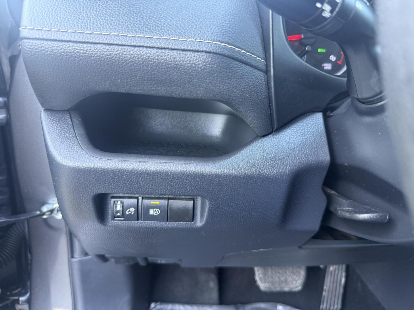 2020 Magnetic Gray Metallic /Black, cloth Light Gray, cloth Nutmeg, cloth Toyota RAV4 72579 (2T3W1RFV6LC) with an 2.5L L4 DOHC 16V engine, 8-Speed Automatic transmission, located at 2401 E Main St., Grand Prairie, TX, 75050, (972) 262-4440, 32.748981, -96.969643 - Photo#1