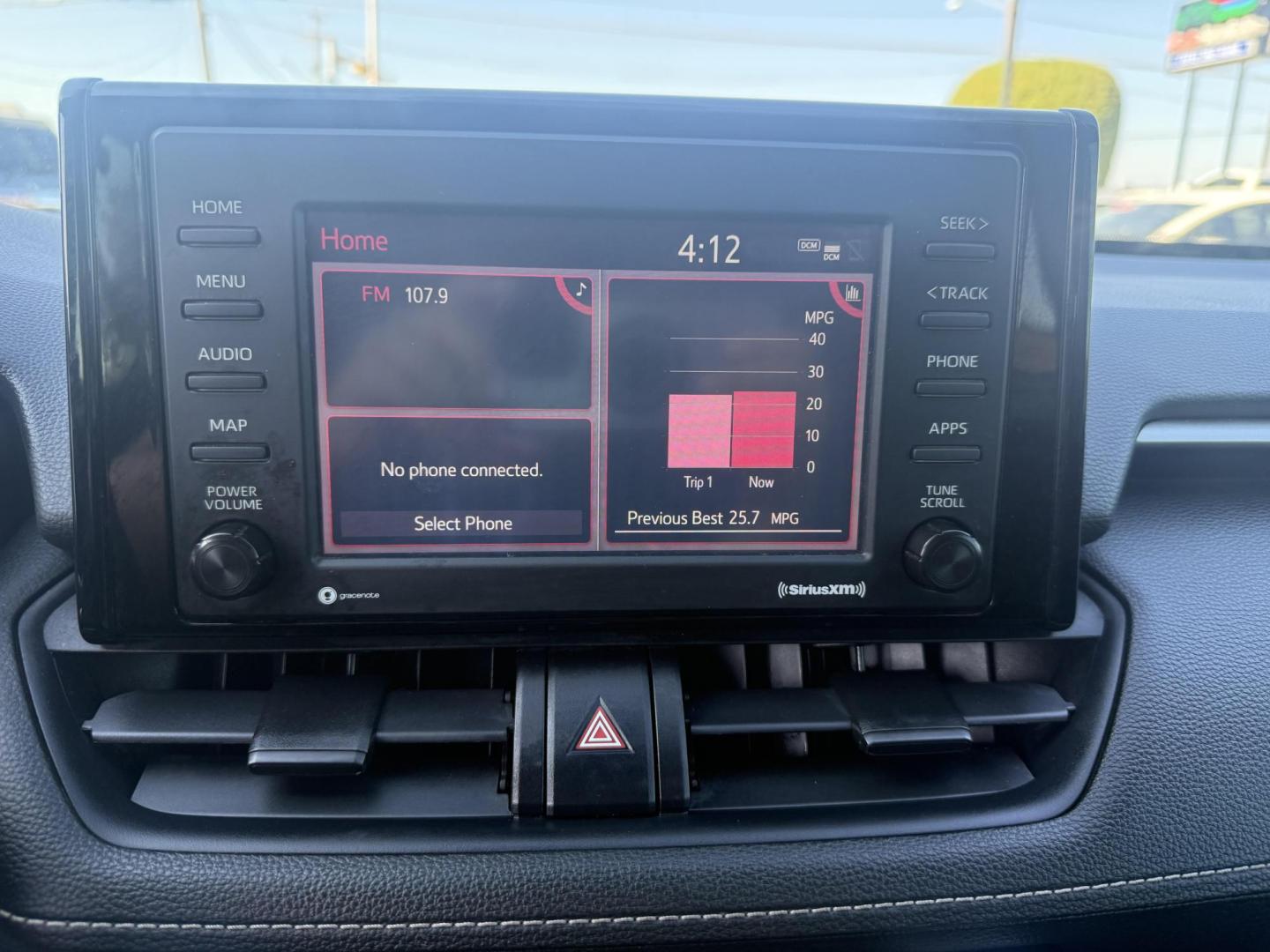 2020 Magnetic Gray Metallic /Black, cloth Light Gray, cloth Nutmeg, cloth Toyota RAV4 72579 (2T3W1RFV6LC) with an 2.5L L4 DOHC 16V engine, 8-Speed Automatic transmission, located at 2401 E Main St., Grand Prairie, TX, 75050, (972) 262-4440, 32.748981, -96.969643 - Photo#7