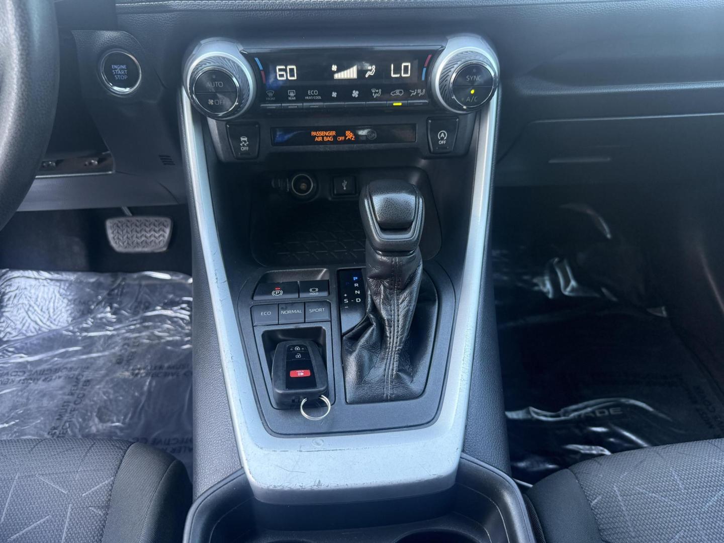 2020 Magnetic Gray Metallic /Black, cloth Light Gray, cloth Nutmeg, cloth Toyota RAV4 72579 (2T3W1RFV6LC) with an 2.5L L4 DOHC 16V engine, 8-Speed Automatic transmission, located at 2401 E Main St., Grand Prairie, TX, 75050, (972) 262-4440, 32.748981, -96.969643 - Photo#21