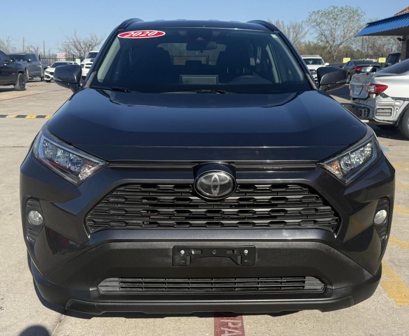 2020 Magnetic Gray Metallic /Black, cloth Light Gray, cloth Nutmeg, cloth Toyota RAV4 72579 (2T3W1RFV6LC) with an 2.5L L4 DOHC 16V engine, 8-Speed Automatic transmission, located at 2401 E Main St., Grand Prairie, TX, 75050, (972) 262-4440, 32.748981, -96.969643 - Photo#25