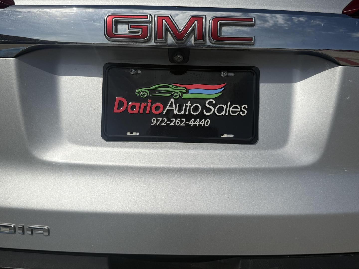 2020 Silver Gmc Acadia (1GKKNKLA4LZ) , located at 2401 E Main St., Grand Prairie, TX, 75050, (972) 262-4440, 32.748981, -96.969643 - Photo#20