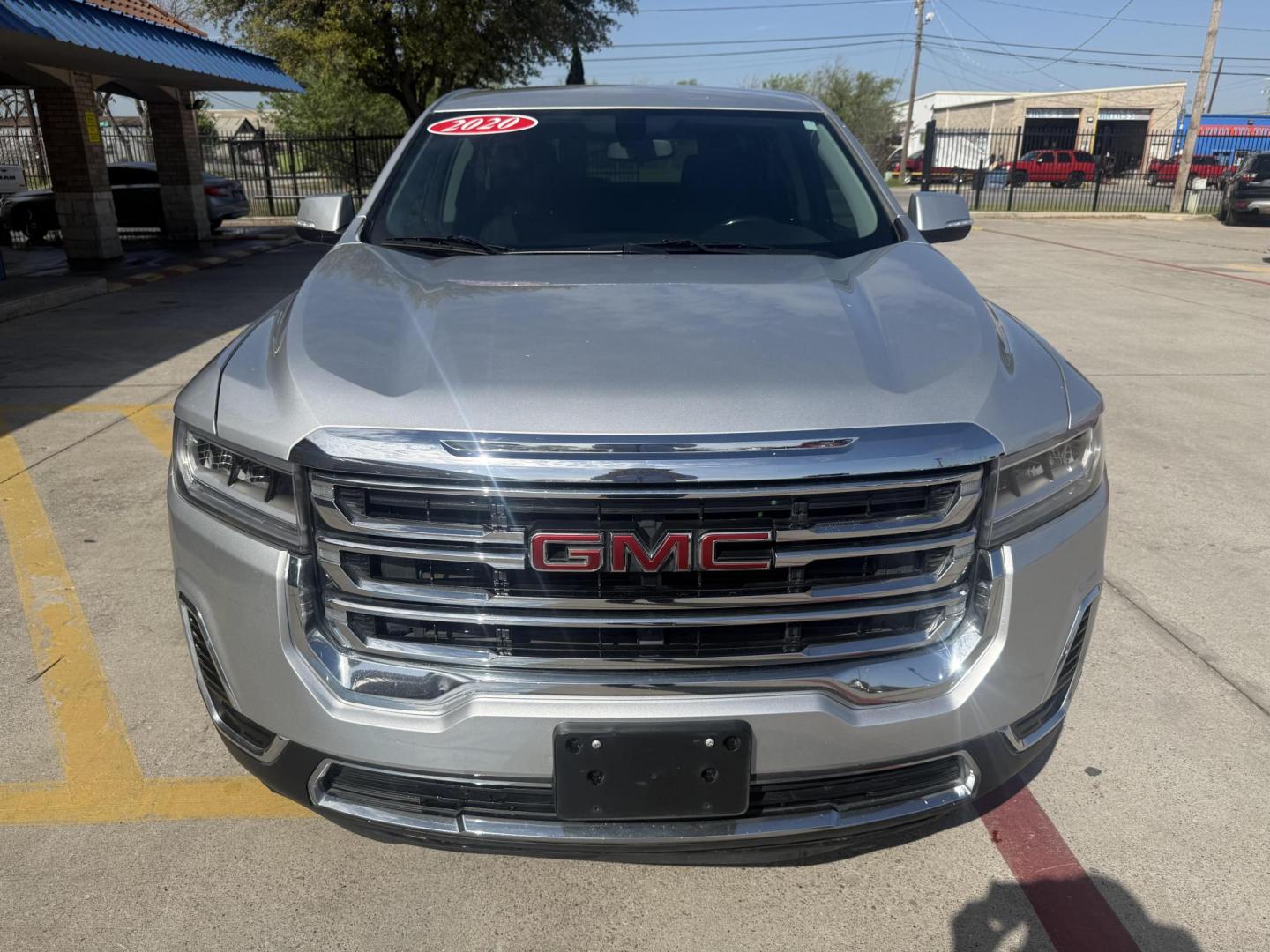 2020 Silver Gmc Acadia (1GKKNKLA4LZ) , located at 2401 E Main St., Grand Prairie, TX, 75050, (972) 262-4440, 32.748981, -96.969643 - Photo#22