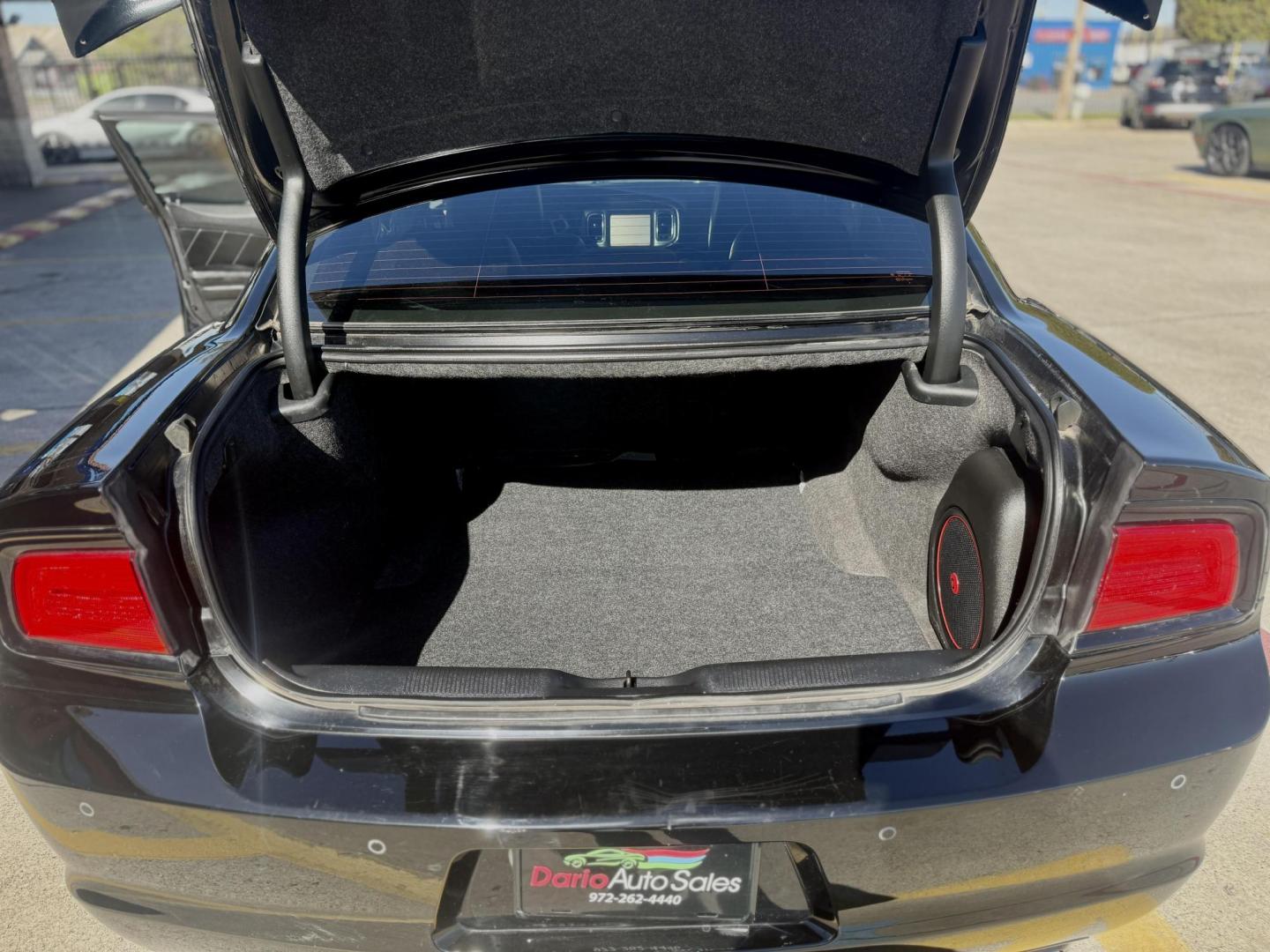 2014 Pitch Black /Black Light Frost Beige/Black Red/Black Tan/Black Dodge Charger 47538 (2C3CDXCT9EH) with an 5.7L V8 OHV 16V engine, 5-Speed Automatic transmission, located at 2401 E Main St., Grand Prairie, TX, 75050, (972) 262-4440, 32.748981, -96.969643 - Photo#20