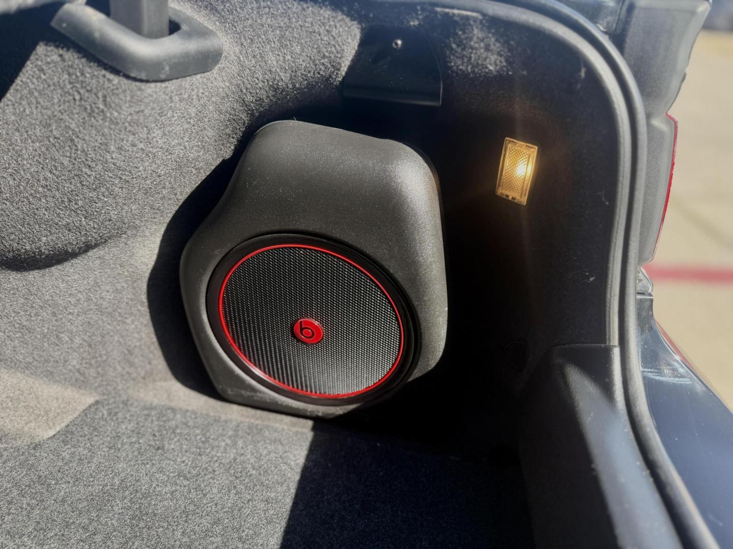 2014 Pitch Black /Black Light Frost Beige/Black Red/Black Tan/Black Dodge Charger 47538 (2C3CDXCT9EH) with an 5.7L V8 OHV 16V engine, 5-Speed Automatic transmission, located at 2401 E Main St., Grand Prairie, TX, 75050, (972) 262-4440, 32.748981, -96.969643 - Photo#21