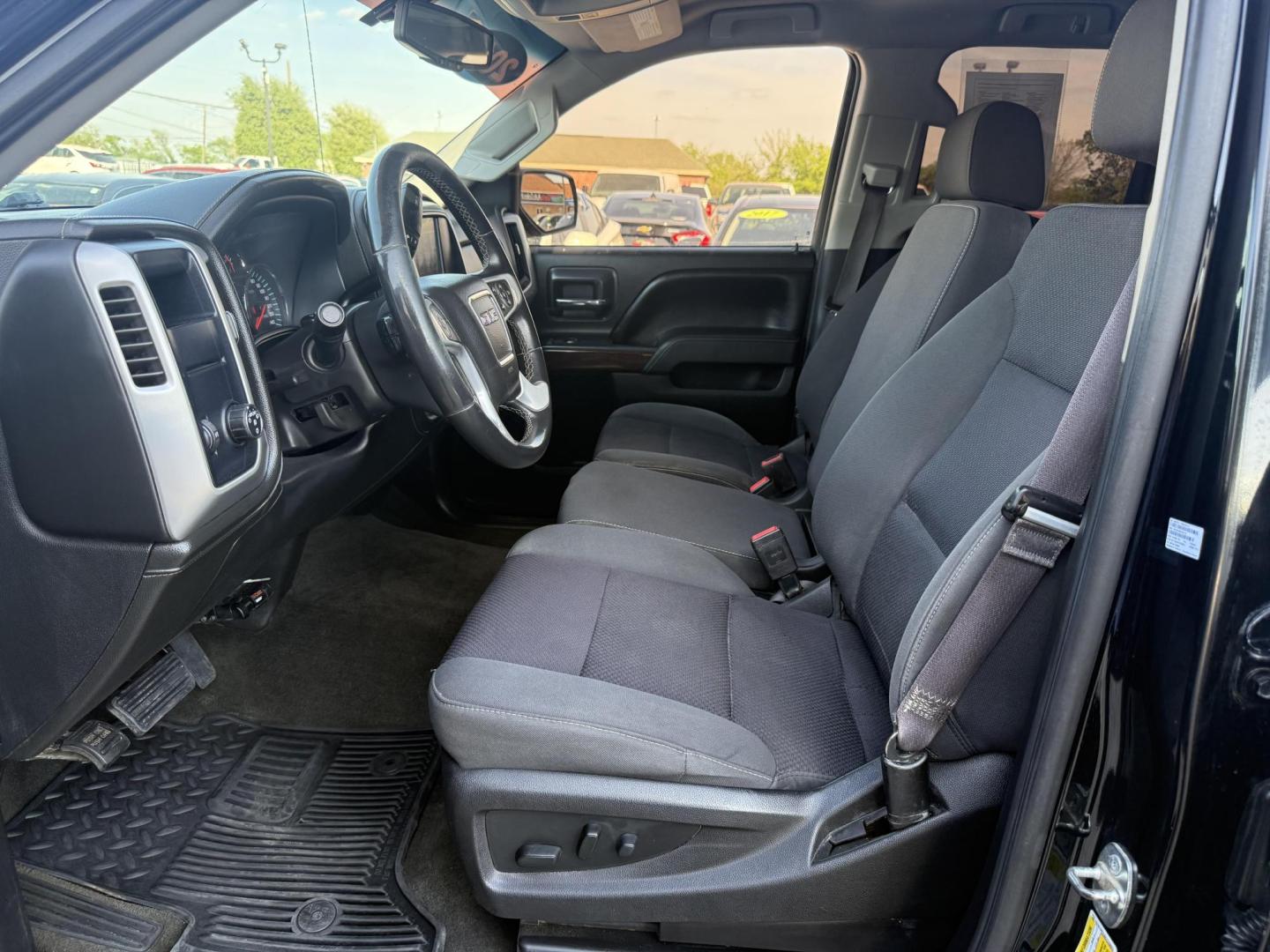 2017 Onyx Black /Cocoa/Dune, cloth Dark Ash Seats w/Jet Black Inter GMC Sierra 1500 56472 (1GTR1MEC8HZ) with an 5.3L V8 OHV 16V engine, 6-Speed Automatic transmission, located at 2401 E Main St., Grand Prairie, TX, 75050, (972) 262-4440, 32.748981, -96.969643 - Photo#6