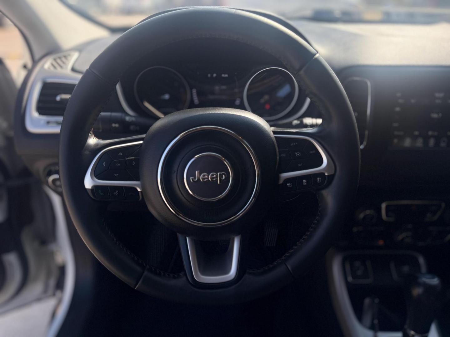 2020 White Clear Coat /Black, premium cloth/vinyl Black/Ski Grey, premium Jeep Compass 70548 (3C4NJCBB1LT) with an 2.4L L4 DOHC 16V engine, Continuously Variable Transmission5-Speed Manual transmission, located at 2401 E Main St., Grand Prairie, TX, 75050, (972) 262-4440, 32.748981, -96.969643 - Photo#11