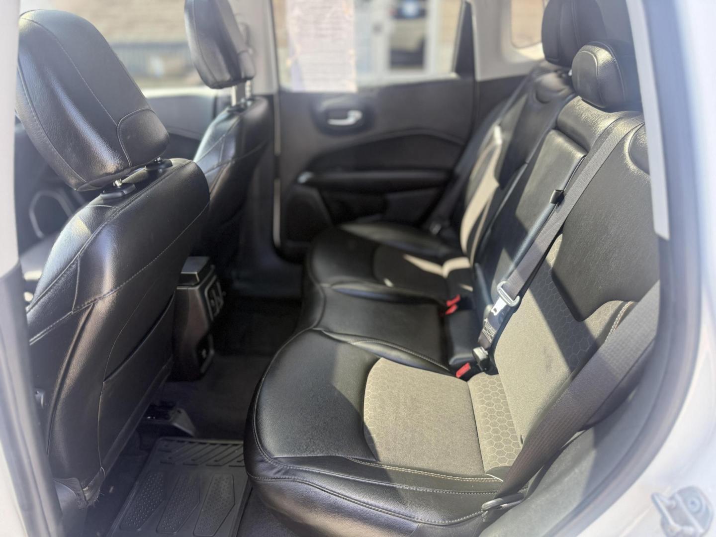 2020 White Clear Coat /Black, premium cloth/vinyl Black/Ski Grey, premium Jeep Compass 70548 (3C4NJCBB1LT) with an 2.4L L4 DOHC 16V engine, Continuously Variable Transmission5-Speed Manual transmission, located at 2401 E Main St., Grand Prairie, TX, 75050, (972) 262-4440, 32.748981, -96.969643 - Photo#17