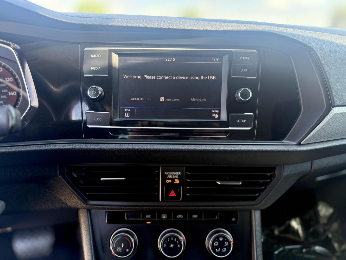 2019 Tornado Red /Storm Gray, cloth Titan Black, cloth Volkswagen Jetta 62580 (3VWC57BUXKM) with an 1.4L L4 DOHC 16V engine, 8-Speed Automatic transmission, located at 2401 E Main St., Grand Prairie, TX, 75050, (972) 262-4440, 32.748981, -96.969643 - Photo#14