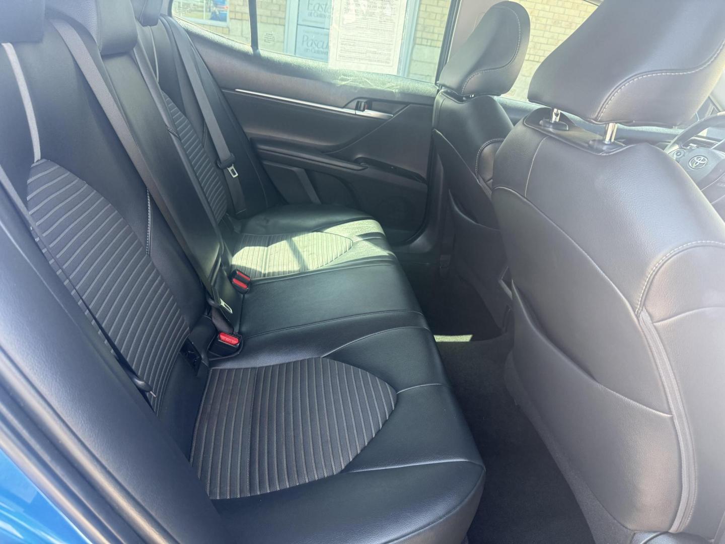 2018 Blue Crush Metallic /Ash, leatherette/cloth Black, leatherette/cloth Toyota Camry 59159 (4T1B11HK7JU) with an 2.5L L4 DOHC 16V engine, 8-Speed Automatic transmission, located at 2401 E Main St., Grand Prairie, TX, 75050, (972) 262-4440, 32.748981, -96.969643 - Photo#11