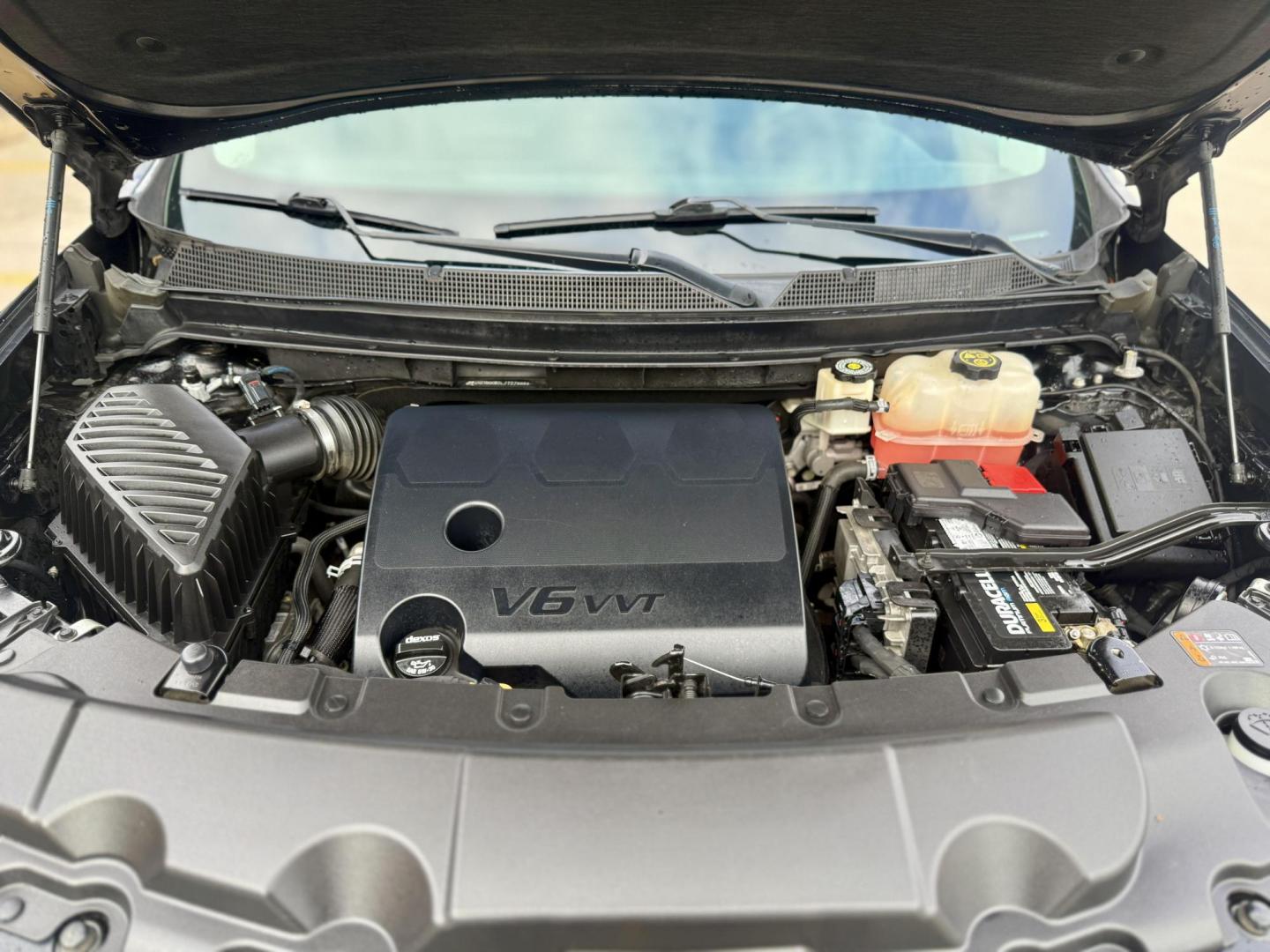 2020 Mosaic Black Metallic /Dark Atmosphere/Medium Ash Gray, leather Jet Black Chevrolet Traverse 70180 (1GNERKKW0LJ) with an 3.6L V6 DOHC 24V engine, 9-Speed Automatic transmission, located at 2401 E Main St., Grand Prairie, TX, 75050, (972) 262-4440, 32.748981, -96.969643 - Photo#22