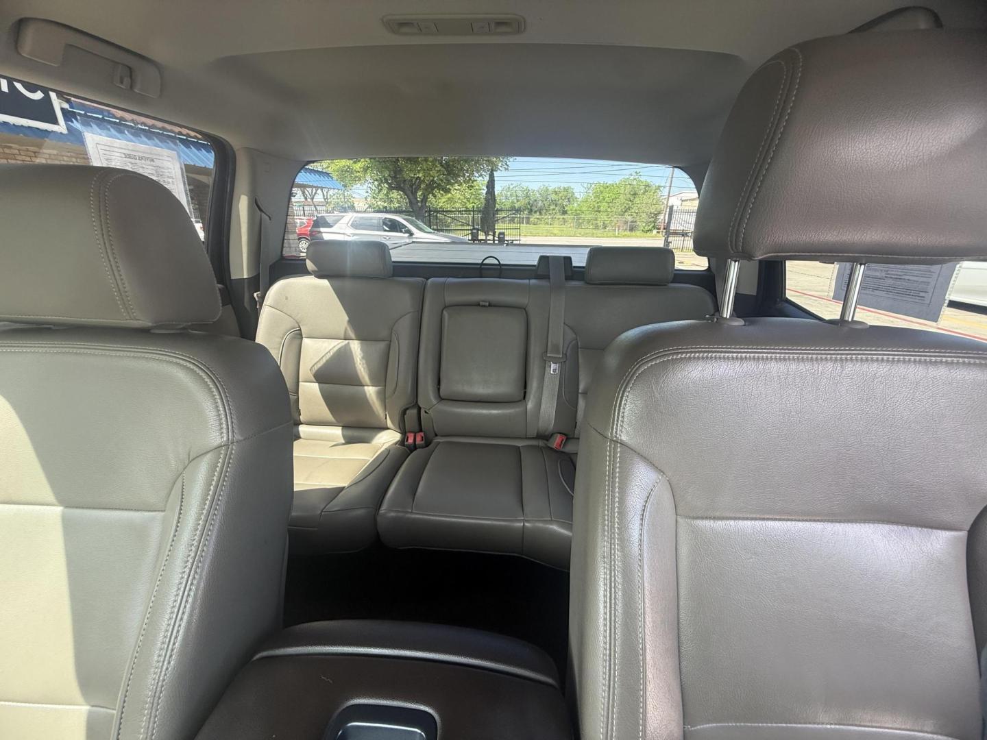 2014 Blue Granite Metallic /Cocoa/Dune Cocoa/Dune Jet Black Jet Black Jet Blac Chevrolet Silverado 1500 47042 (3GCPCREC5EG) with an 5.3L V8 OHV 16V engine, 6-Speed Automatic transmission, located at 2401 E Main St., Grand Prairie, TX, 75050, (972) 262-4440, 32.748981, -96.969643 - Photo#6