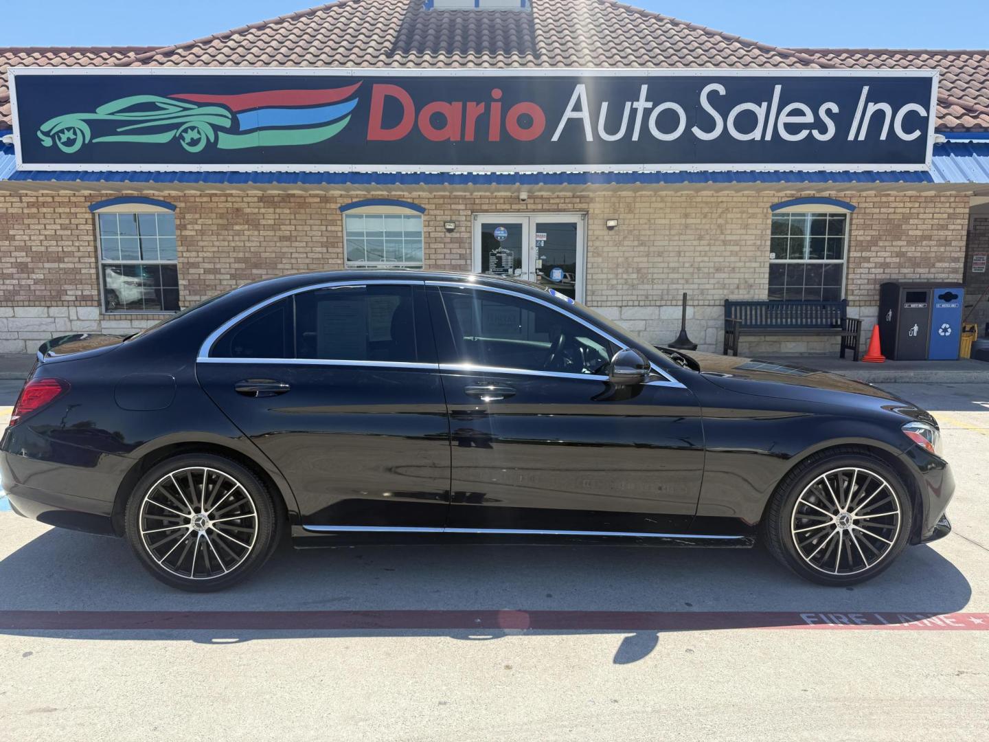 2019 Black /Black, leather Black, leatherette Cranberry Red/Bl Mercedes-Benz C-Class 67250 (55SWF8DB0KU) with an 2.0L L4 DOHC 16V engine, 9-Speed Automatic transmission, located at 2401 E Main St., Grand Prairie, TX, 75050, (972) 262-4440, 32.748981, -96.969643 - Photo#29