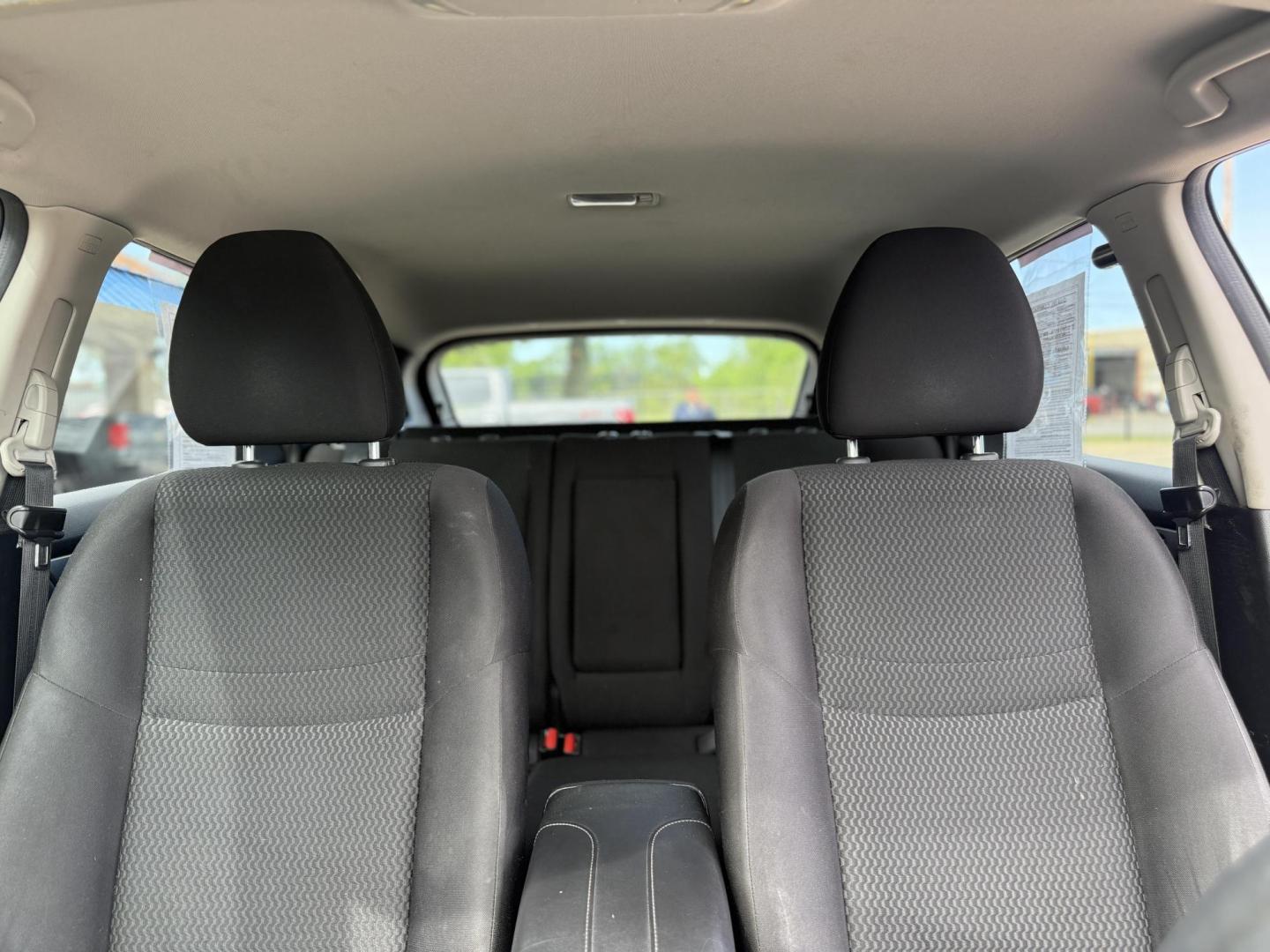 2019 Scarlet Ember Tintcoat /Charcoal, cloth Light Gray, cloth Nissan Rogue Sport 68486 (JN1BJ1CP7KW) with an 2.0L L4 DOHC 16V engine, Continuously Variable Transmission transmission, located at 2401 E Main St., Grand Prairie, TX, 75050, (972) 262-4440, 32.748981, -96.969643 - Photo#11