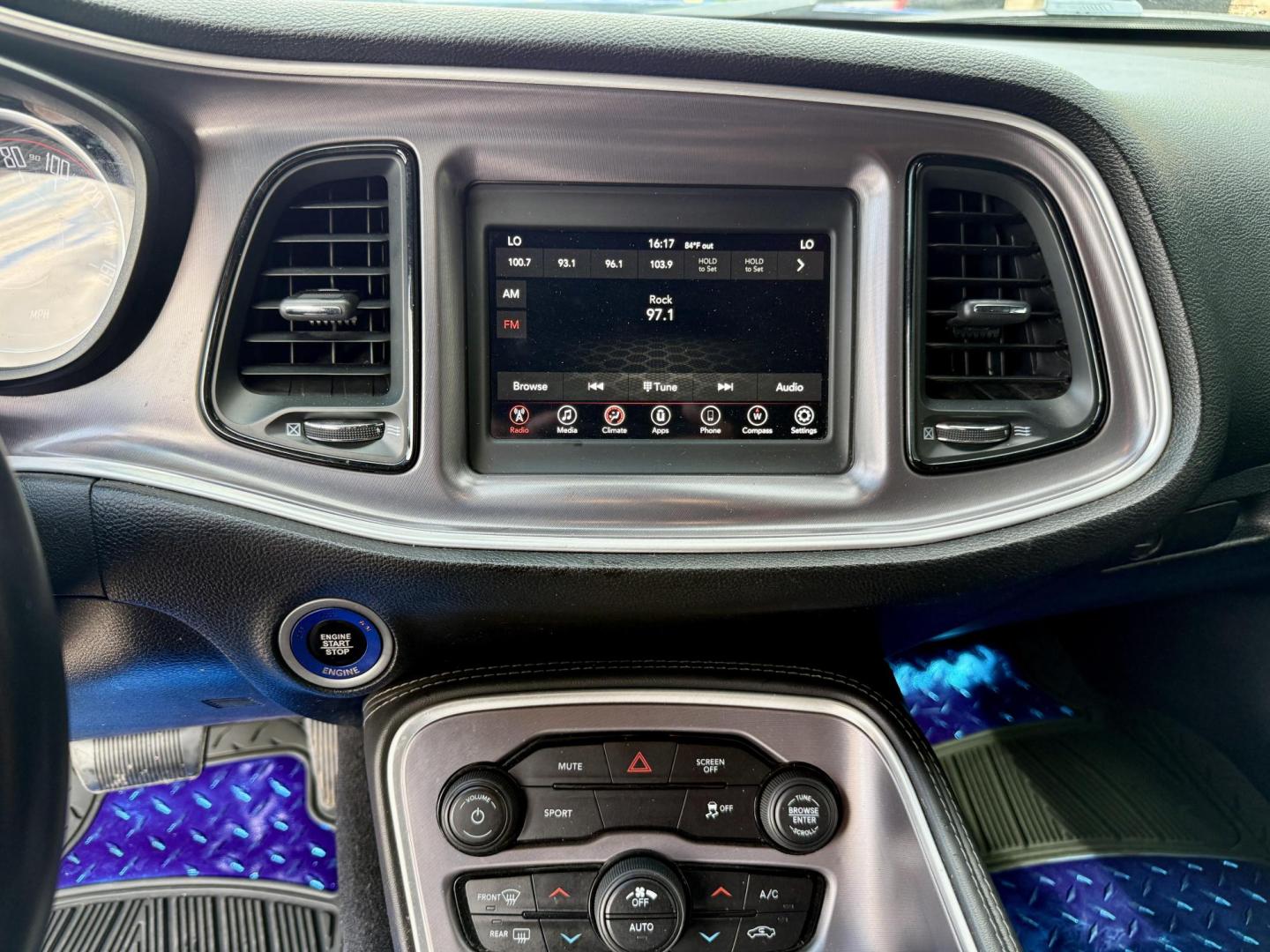 2019 B5 Blue Pearl Coat /Black, cloth Black, premium leather Black/Caramel, Dodge Challenger 66198 (2C3CDZAG9KH) with an 3.6L V6 DOHC 24V engine, 8-Speed Automatic transmission, located at 2401 E Main St., Grand Prairie, TX, 75050, (972) 262-4440, 32.748981, -96.969643 - Photo#15