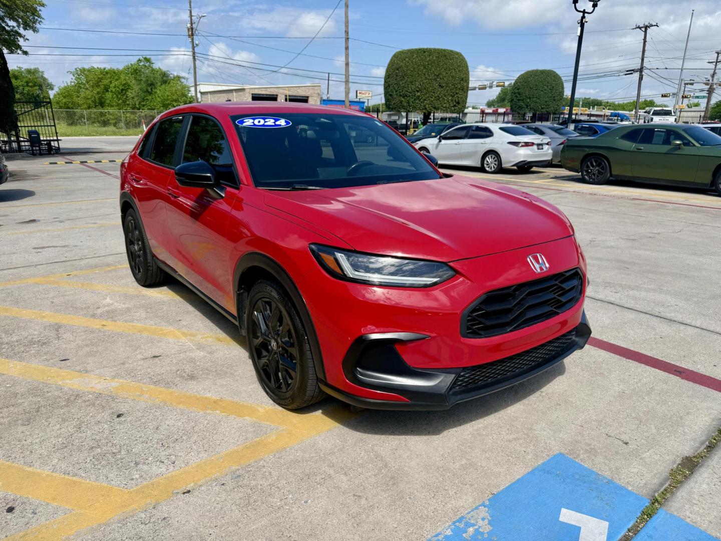 2024 Milano Red /Black Honda HR-V 82735 (3CZRZ1H54RM) with an 1.8L L4 DOHC 16V engine, Continuously Variable Transmission transmission, located at 2401 E Main St., Grand Prairie, TX, 75050, (972) 262-4440, 32.748981, -96.969643 - Photo#7