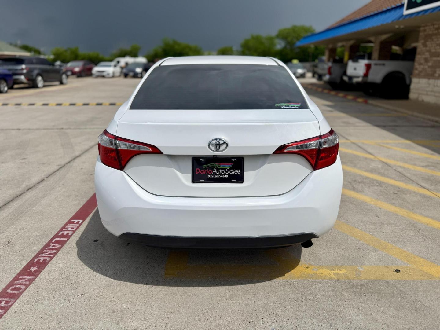 2016 Super White /Amber Fabric, cloth Ash Fabric, cloth Ivory Fabric Toyota Corolla 52980 (5YFBURHE3GP) with an 1.8L L4 DOHC 16V engine, Continuously Variable Transmission transmission, located at 2401 E Main St., Grand Prairie, TX, 75050, (972) 262-4440, 32.748981, -96.969643 - Photo#3