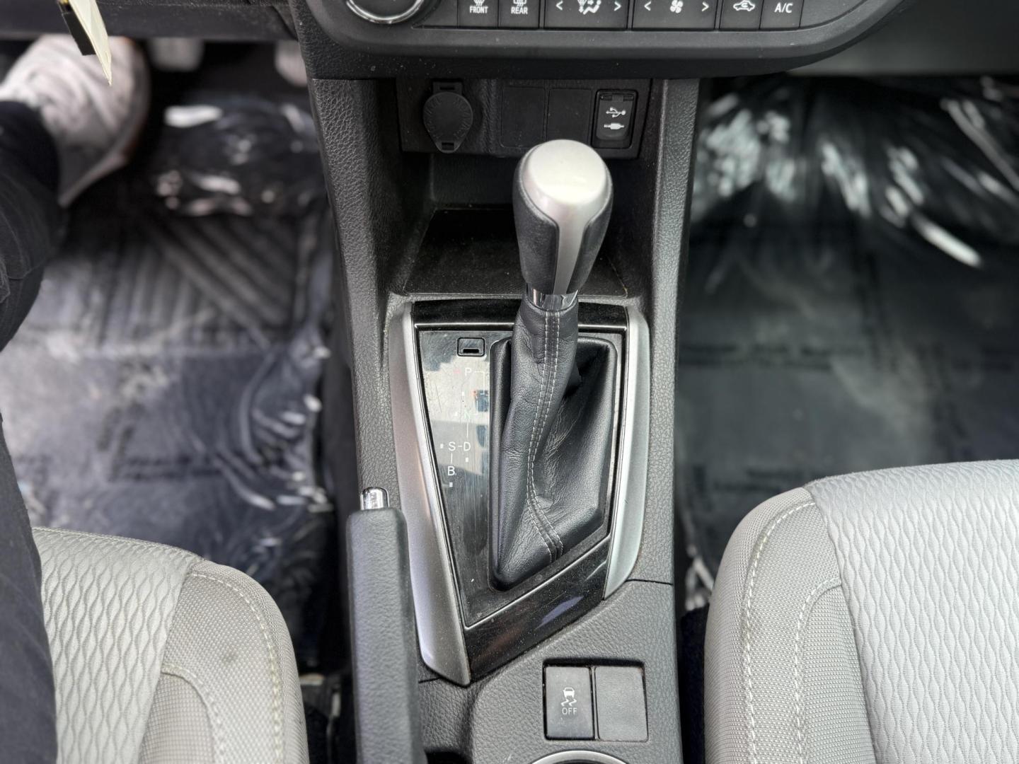 2016 Super White /Amber Fabric, cloth Ash Fabric, cloth Ivory Fabric Toyota Corolla 52980 (5YFBURHE3GP) with an 1.8L L4 DOHC 16V engine, Continuously Variable Transmission transmission, located at 2401 E Main St., Grand Prairie, TX, 75050, (972) 262-4440, 32.748981, -96.969643 - Photo#17