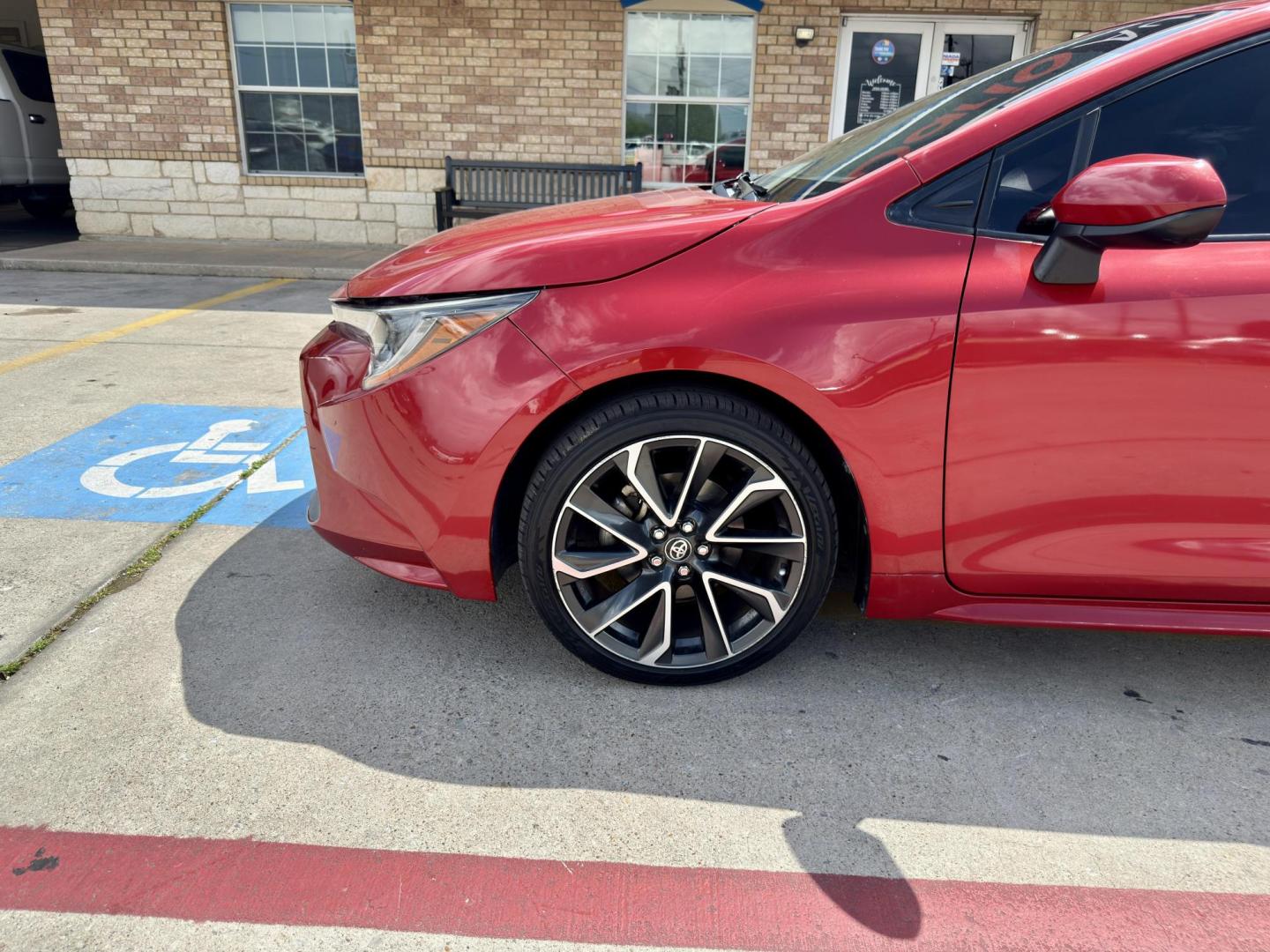 2020 Barcelona Red Metallic /Black, premium cloth Light Gray, premium cloth Mac Toyota Corolla 69675 (JTDEPRAE7LJ) with an 1.8L L4 DOHC 16V engine, Continuously Variable Transmission transmission, located at 2401 E Main St., Grand Prairie, TX, 75050, (972) 262-4440, 32.748981, -96.969643 - Photo#8