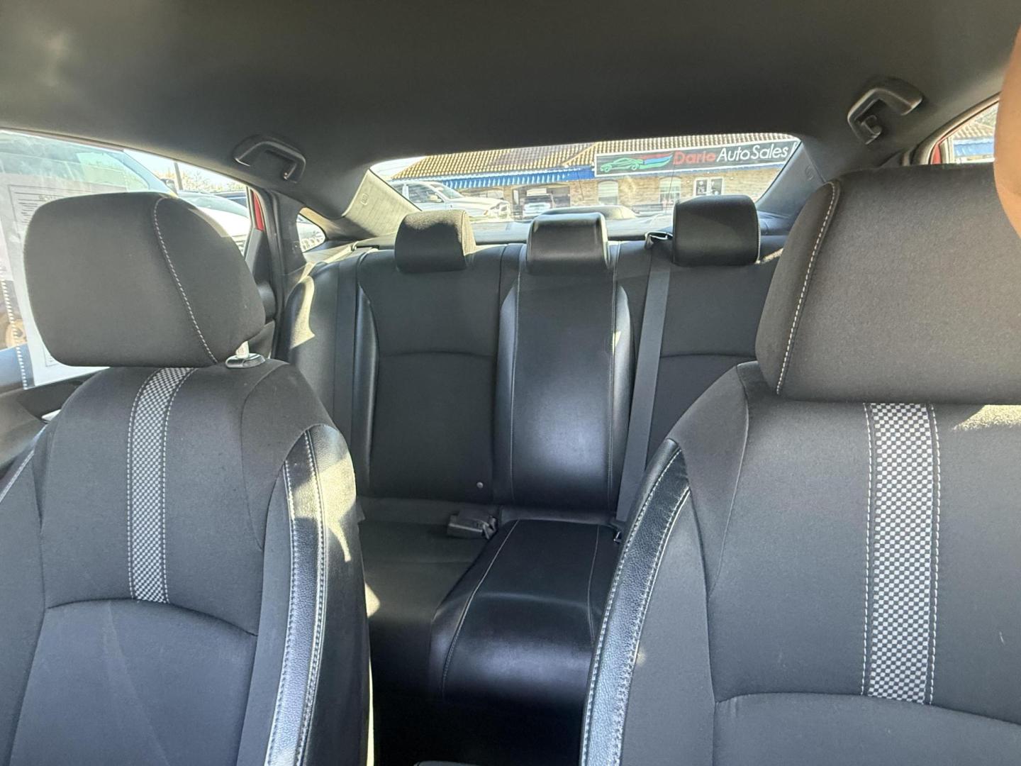 2020 Rallye Red /Black, cloth Gray, cloth Ivory, cloth Honda Civic 72391 (2HGFC2F82LH) with an 2.0L L4 DOHC 16V engine, Continuously Variable Transmission transmission, located at 2401 E Main St., Grand Prairie, TX, 75050, (972) 262-4440, 32.748981, -96.969643 - Photo#8