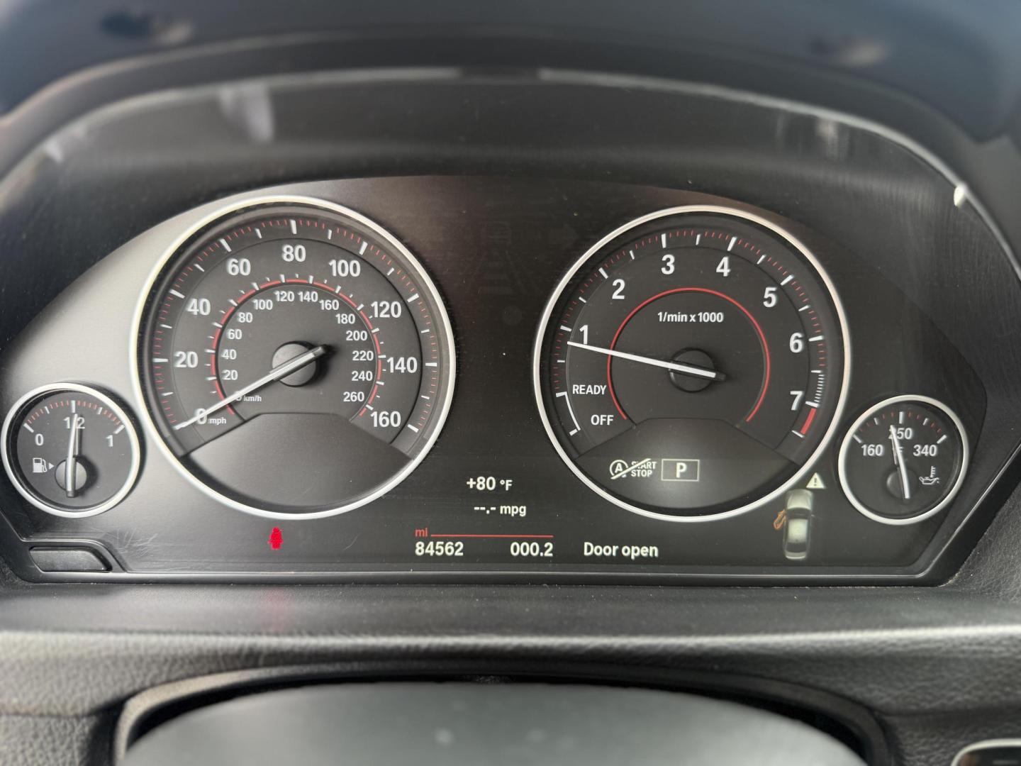 2017 Alpine White /Black Dakota w/Dark Oyster Highlight, leather Blac BMW 3-Series 55640 (WBA8B9G39HN) with an 3.0L L6 DOHC 24V engine, 8-Speed Automatic transmission, located at 2401 E Main St., Grand Prairie, TX, 75050, (972) 262-4440, 32.748981, -96.969643 - Photo#15