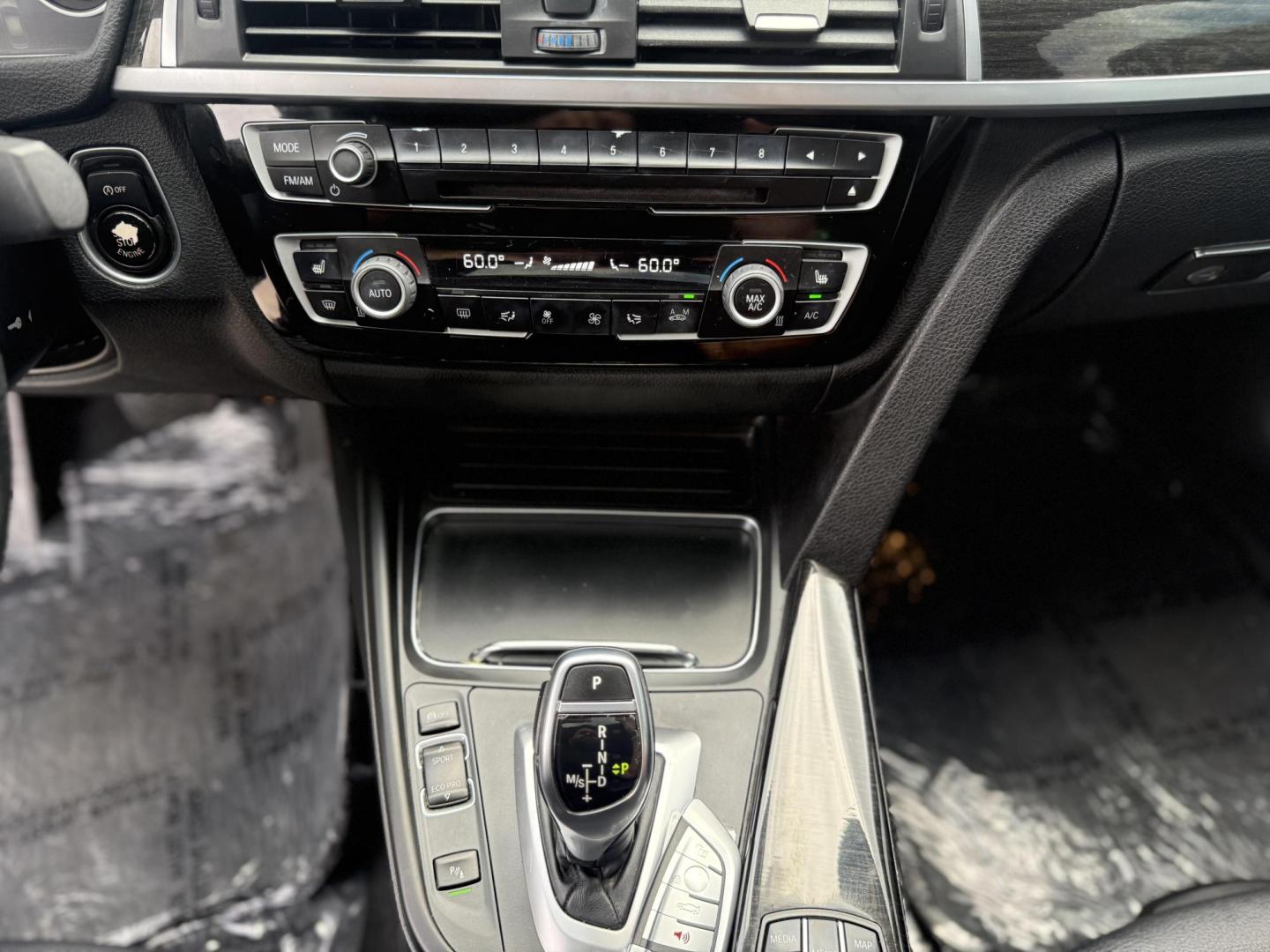 2017 Alpine White /Black Dakota w/Dark Oyster Highlight, leather Blac BMW 3-Series 55640 (WBA8B9G39HN) with an 3.0L L6 DOHC 24V engine, 8-Speed Automatic transmission, located at 2401 E Main St., Grand Prairie, TX, 75050, (972) 262-4440, 32.748981, -96.969643 - Photo#17