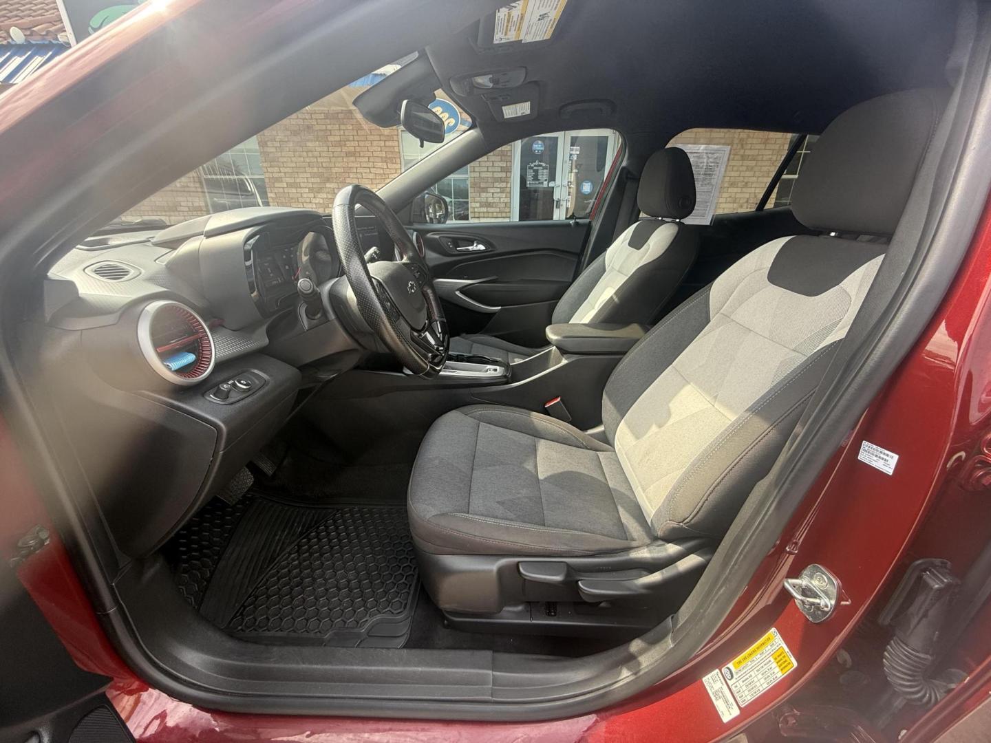 2024 /Jet Black/Gray w/Red Accents Chevrolet Trax 82597 (KL77LGE23RC) with an 1.2L L3 TURBO engine, 6-Speed Automatic transmission, located at 2401 E Main St., Grand Prairie, TX, 75050, (972) 262-4440, 32.748981, -96.969643 - Photo#3