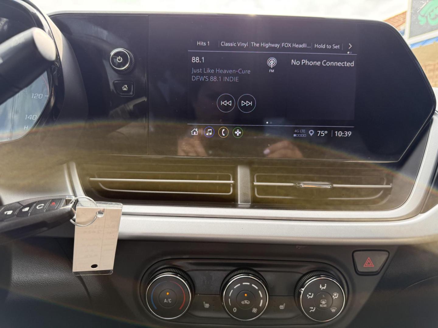 2024 /Jet Black/Gray w/Red Accents Chevrolet Trax 82597 (KL77LGE23RC) with an 1.2L L3 TURBO engine, 6-Speed Automatic transmission, located at 2401 E Main St., Grand Prairie, TX, 75050, (972) 262-4440, 32.748981, -96.969643 - Photo#21