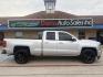 2018 Silver Ice Metallic /Cocoa/Dune, cloth Dark Ash Seats w/Jet Black Inter Chevrolet Silverado 1500 59704 (1GCRCREC8JZ) with an 5.3L V8 OHV 16V engine, 6-Speed Automatic transmission, located at 2401 E Main St., Grand Prairie, TX, 75050, (972) 262-4440, 32.748981, -96.969643 - Photo#19