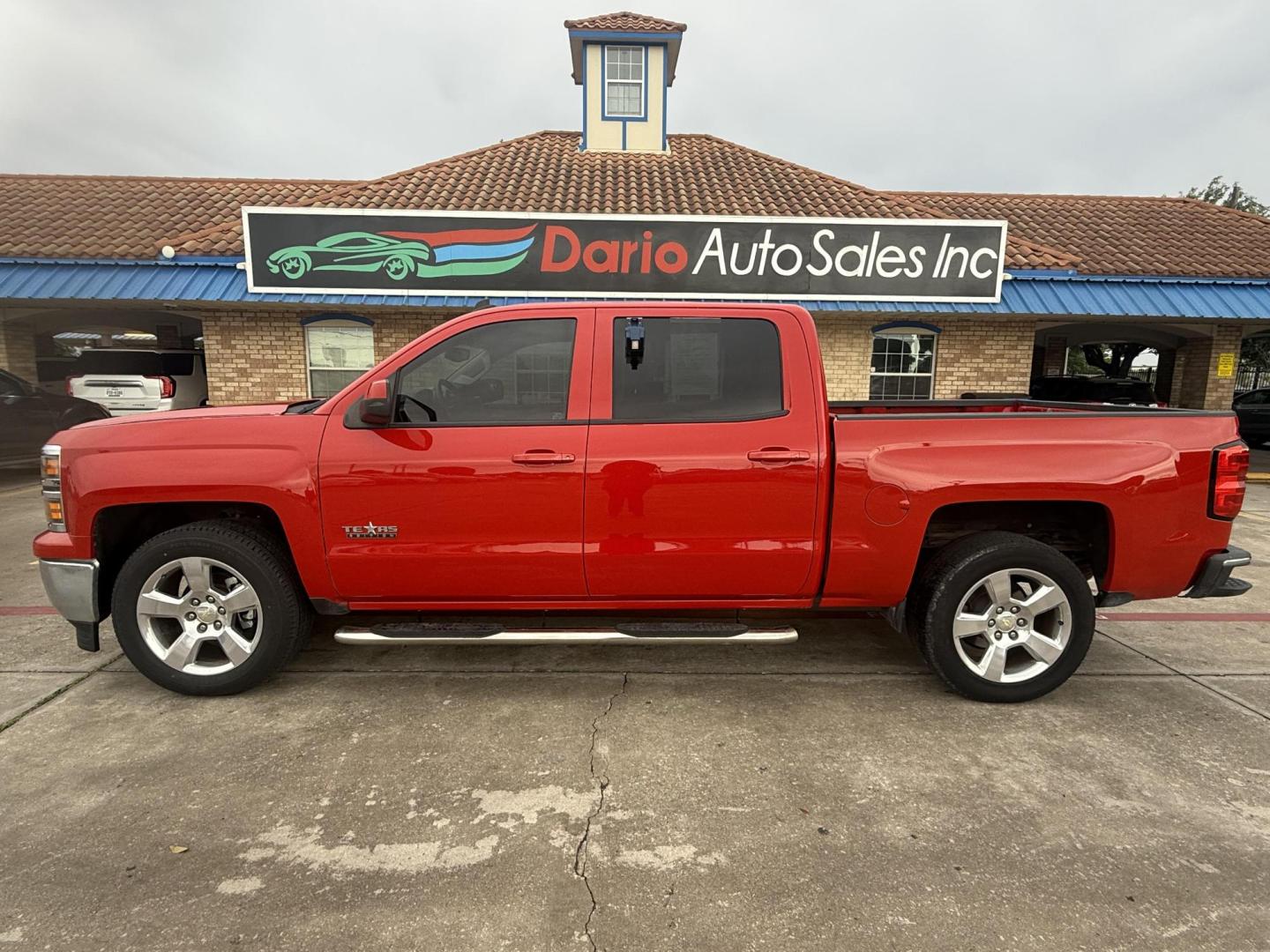 2016 Bright White Clear Coat /Black/Diesel Gray, cloth Black/Diesel Gray, vinyl RAM 1500 53809 (1C6RR7ST4GS) with an 5.7L V8 OHV 16V engine, 8-Speed Automatic transmission, located at 2401 E Main St., Grand Prairie, TX, 75050, (972) 262-4440, 32.748981, -96.969643 - Photo#23