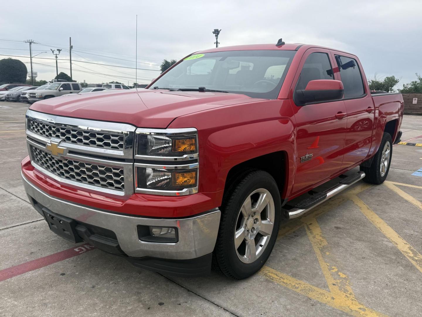 2016 Bright White Clear Coat /Black/Diesel Gray, cloth Black/Diesel Gray, vinyl RAM 1500 53809 (1C6RR7ST4GS) with an 5.7L V8 OHV 16V engine, 8-Speed Automatic transmission, located at 2401 E Main St., Grand Prairie, TX, 75050, (972) 262-4440, 32.748981, -96.969643 - Photo#25