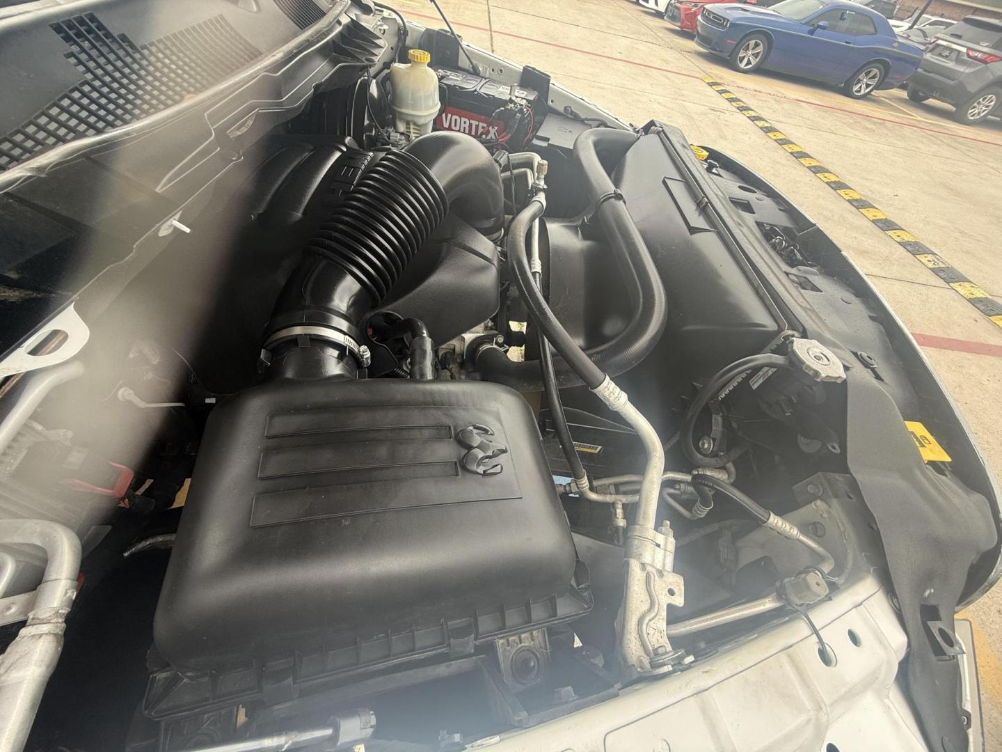 2016 Bright White Clear Coat /Black/Diesel Gray, cloth Black/Diesel Gray, vinyl RAM 1500 53809 (1C6RR7ST4GS) with an 5.7L V8 OHV 16V engine, 8-Speed Automatic transmission, located at 2401 E Main St., Grand Prairie, TX, 75050, (972) 262-4440, 32.748981, -96.969643 - Photo#4