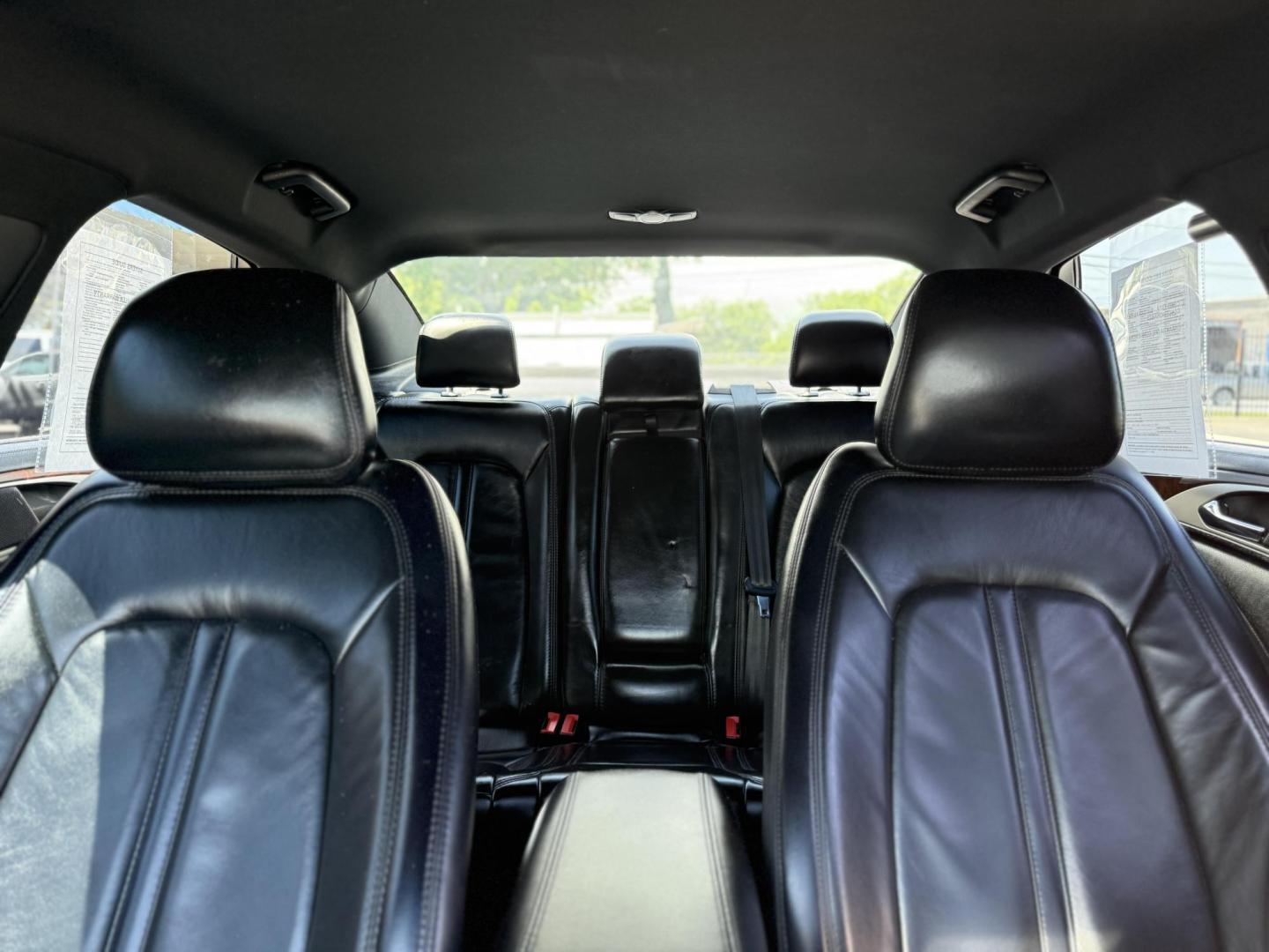 2018 Black Velvet /Cappuccino, leather Ebony, leather Lincoln MKZ 59370 (3LN6L5C95JR) with an 2.0L L4 DOHC 16V engine, 6-Speed Automatic transmission, located at 2401 E Main St., Grand Prairie, TX, 75050, (972) 262-4440, 32.748981, -96.969643 - Photo#11