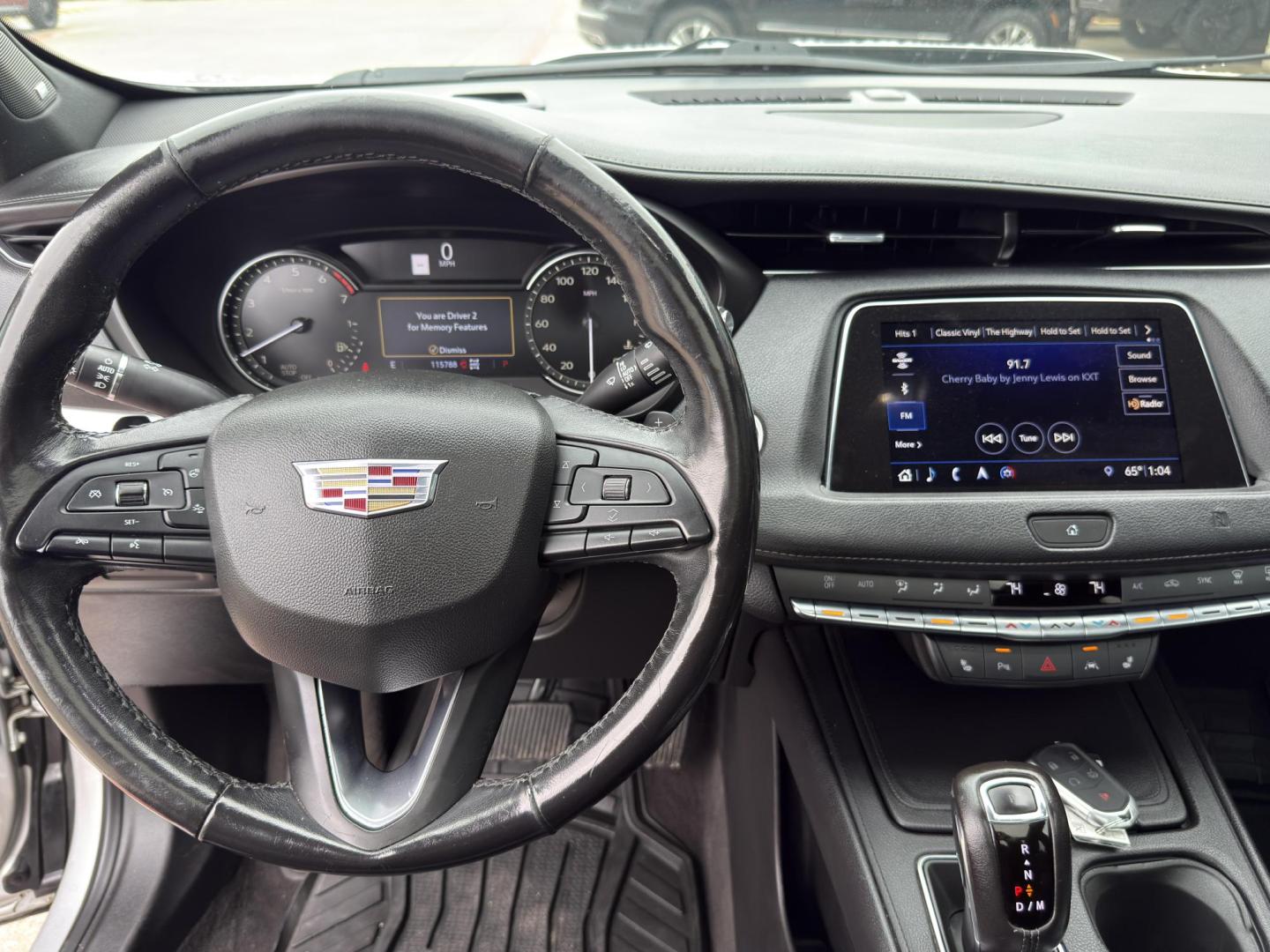 2019 Radiant Silver Metallic /Jet Black, leather Light Platinum/Jet Black, leath Cadillac XT4 62732 (1GYFZDR46KF) with an 2.0L L4 DOHC 16V engine, 9-Speed Automatic transmission, located at 2401 E Main St., Grand Prairie, TX, 75050, (972) 262-4440, 32.748981, -96.969643 - Photo#15