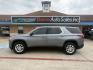 2019 Silver Ice Metallic /Jet Black, premium cloth Chevrolet Traverse 63861 (1GNERFKW5KJ) with an 3.6L V6 DOHC 24V engine, 9-Speed Automatic transmission, located at 2401 E Main St., Grand Prairie, TX, 75050, (972) 262-4440, 32.748981, -96.969643 - Photo#28