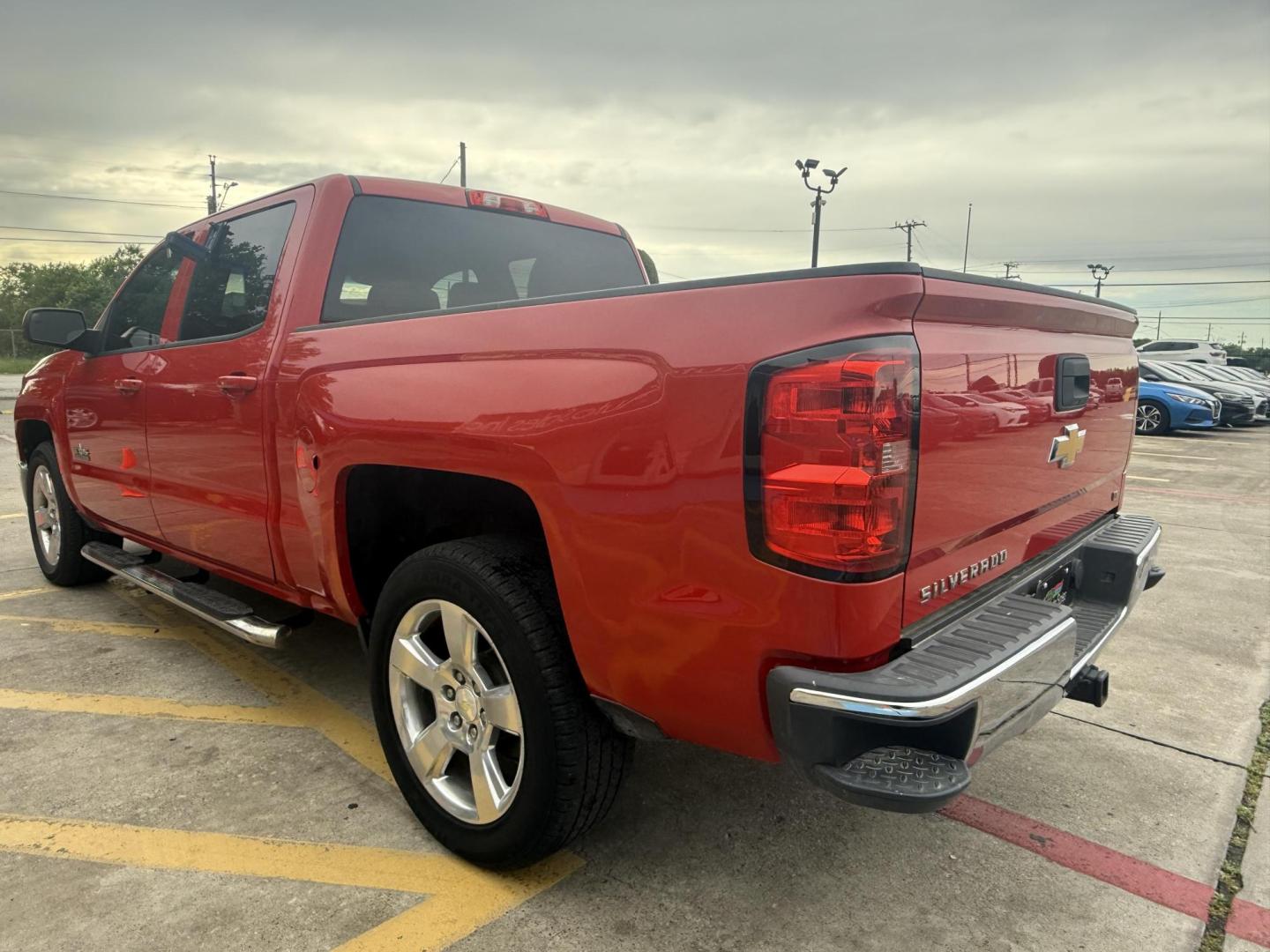 2014 Victory Red /Cocoa/Dune Cocoa/Dune Jet Black Jet Black Jet Blac Chevrolet Silverado 1500 47042 (3GCPCREC7EG) with an 5.3L V8 OHV 16V engine, 6-Speed Automatic transmission, located at 2401 E Main St., Grand Prairie, TX, 75050, (972) 262-4440, 32.748981, -96.969643 - Photo#2
