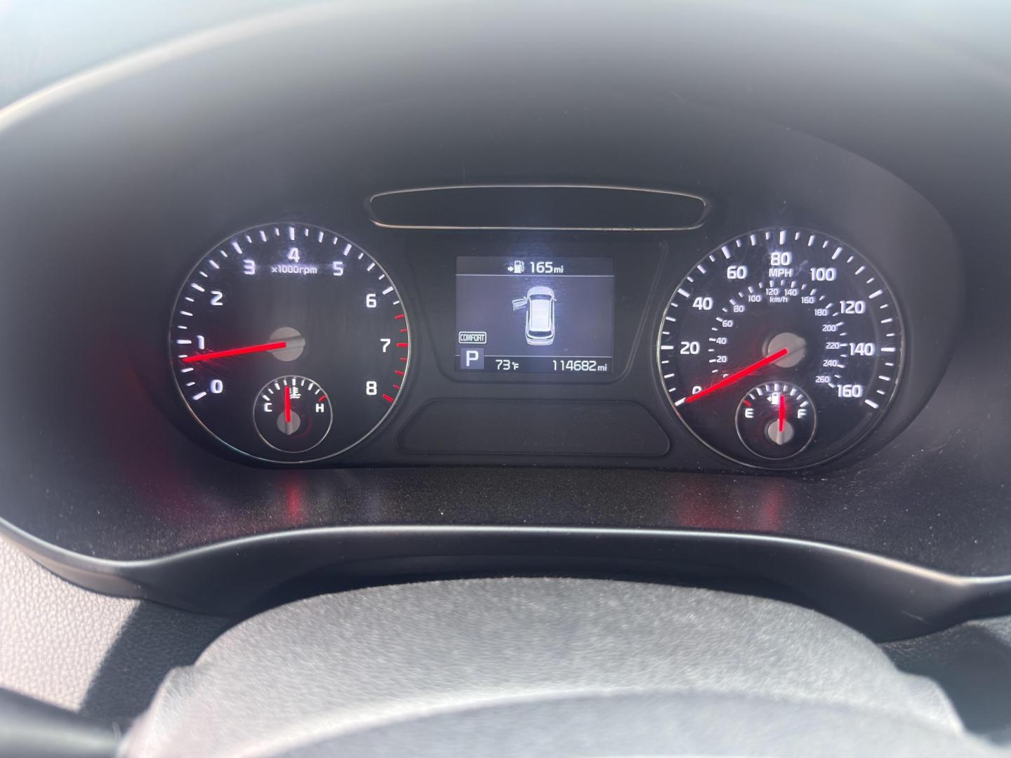 2020 Everlasting Silver /Satin Black, leather Stone Beige, leather Kia Sorento 72484 (5XYPGDA50LG) with an 3.3L V6 DOHC 24V engine, 8-Speed Automatic transmission, located at 2401 E Main St., Grand Prairie, TX, 75050, (972) 262-4440, 32.748981, -96.969643 - Photo#17