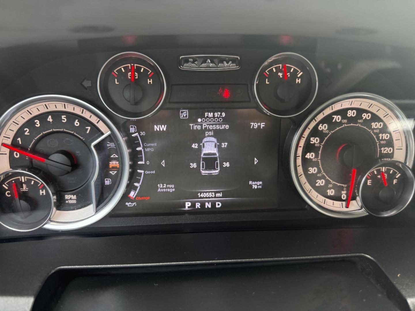 2017 Bright Silver Metallic Clear Coat /Black/Diesel Gray (Fleet), cloth Black/Diesel Gray RAM 1500 55883 (1C6RR7LG2HS) with an 3.6L V6 DOHC 24V FFV engine, 8-Speed Automatic transmission, located at 2401 E Main St., Grand Prairie, TX, 75050, (972) 262-4440, 32.748981, -96.969643 - Photo#5