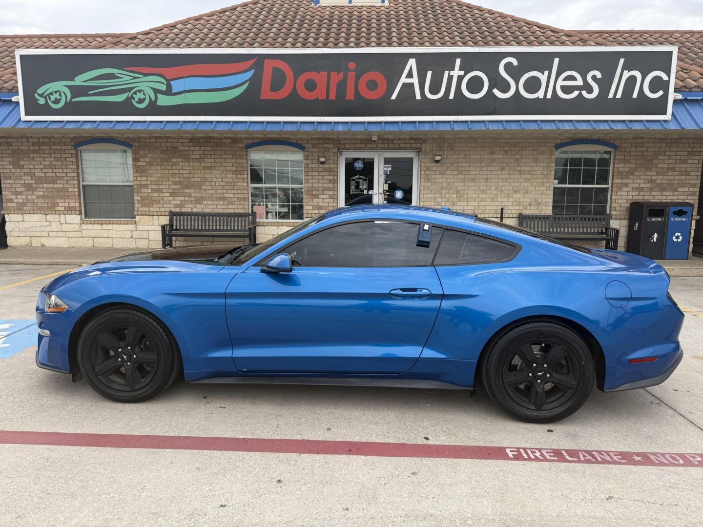 2019 Kona Blue Metallic /Dark Ceramic, cloth Ebony, cloth Ford Mustang 62549 (1FA6P8THXK5) with an 2.3L L4 DOHC 16V engine, 6-Speed Automatic6-Speed Manual transmission, located at 2401 E Main St., Grand Prairie, TX, 75050, (972) 262-4440, 32.748981, -96.969643 - Photo#21