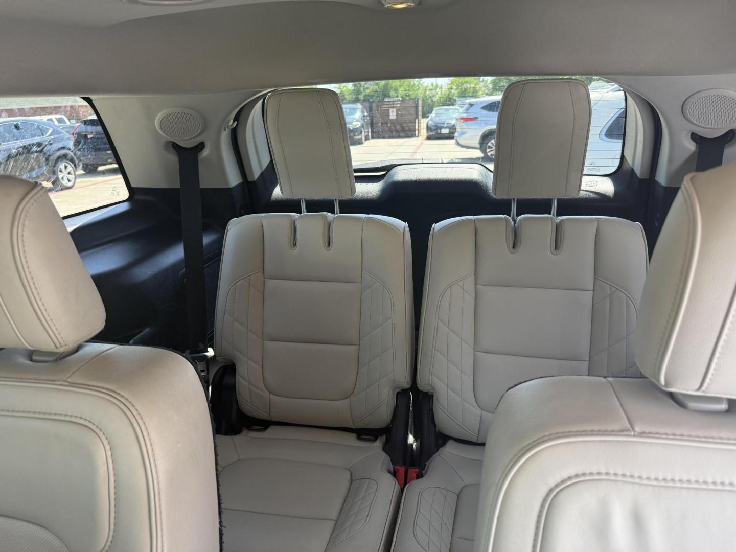 2016 Absolute Black /Medium Soft Ceramic, premium leather Ford Explorer 51920 (1FM5K8HT6GG) with an 3.5L V6 DOHC 24V engine, 6-Speed Automatic transmission, located at 2401 E Main St., Grand Prairie, TX, 75050, (972) 262-4440, 32.748981, -96.969643 - Photo#16