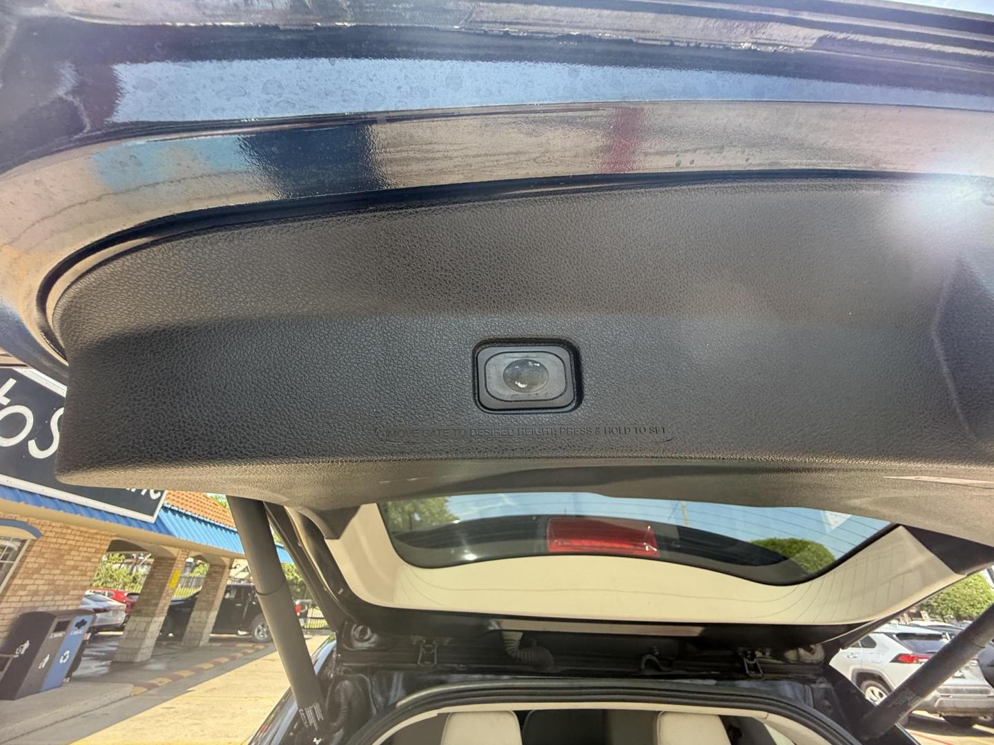 2016 Absolute Black /Medium Soft Ceramic, premium leather Ford Explorer 51920 (1FM5K8HT6GG) with an 3.5L V6 DOHC 24V engine, 6-Speed Automatic transmission, located at 2401 E Main St., Grand Prairie, TX, 75050, (972) 262-4440, 32.748981, -96.969643 - Photo#18